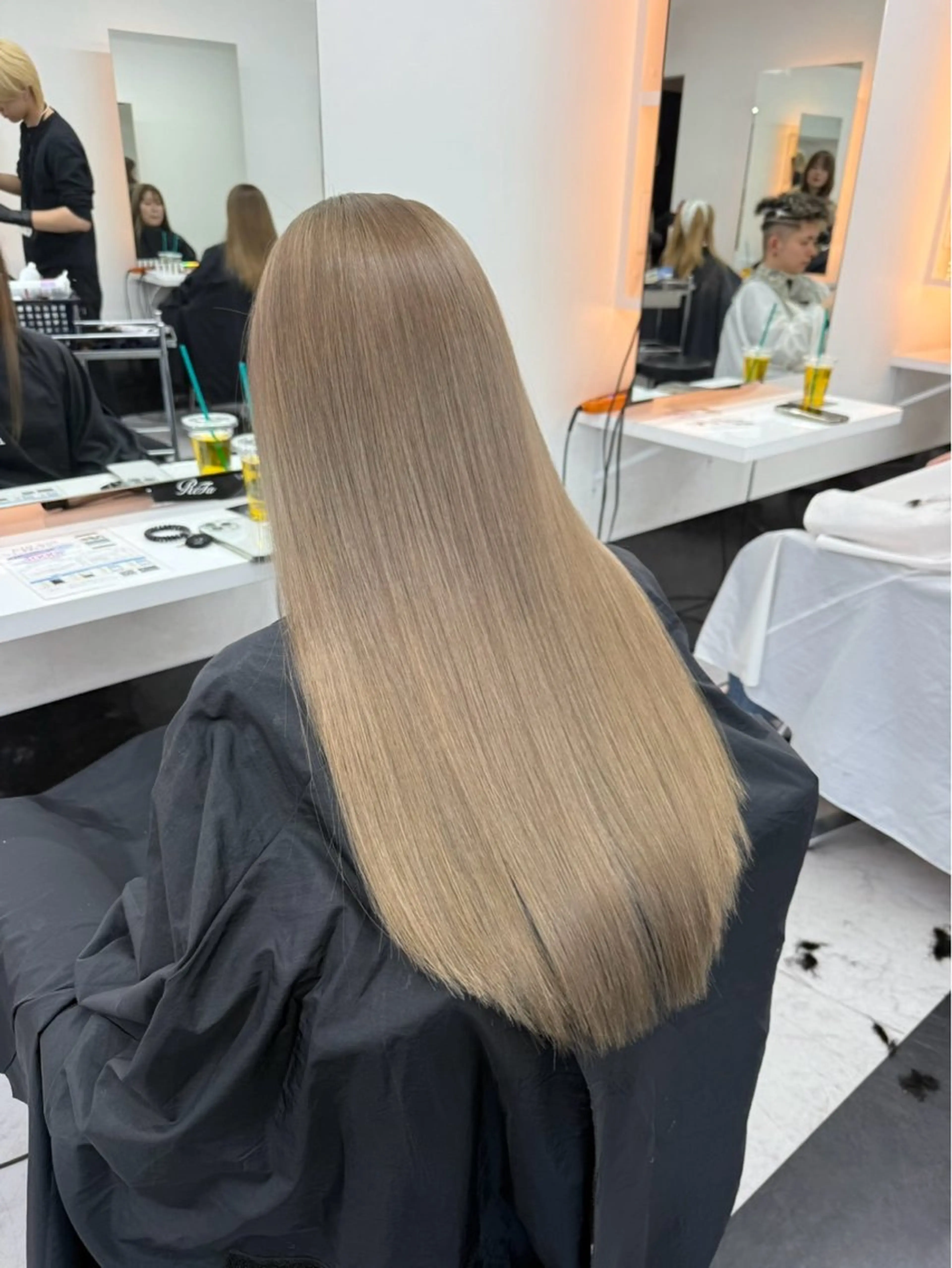 ケアブリーチ使用⭐️【透明感ダブルカラー×トリートメント🪽】の写真