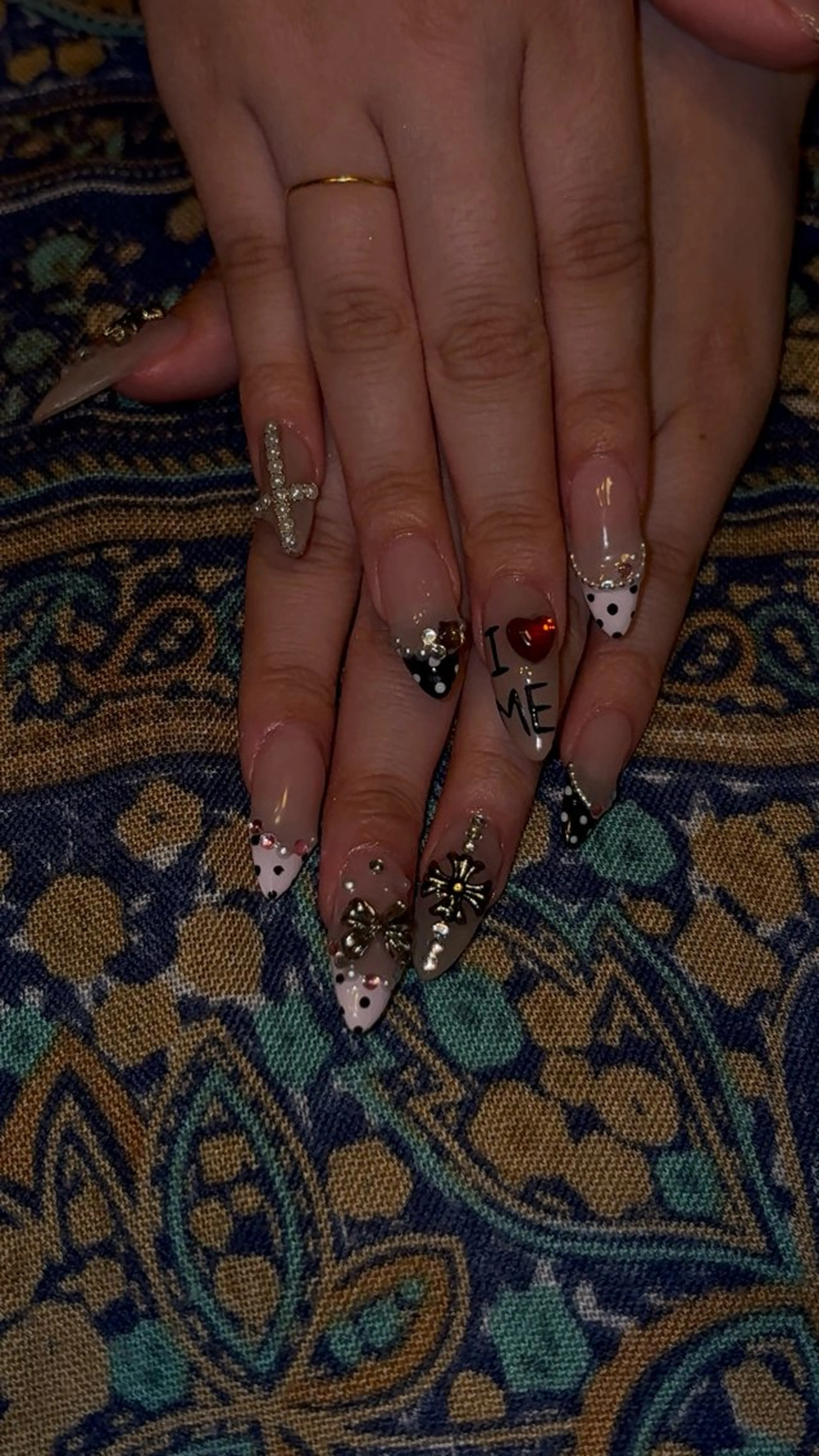 ネイル 🍀WOLTOKYO 池袋🍀そらのマツエク・マツパデザイン