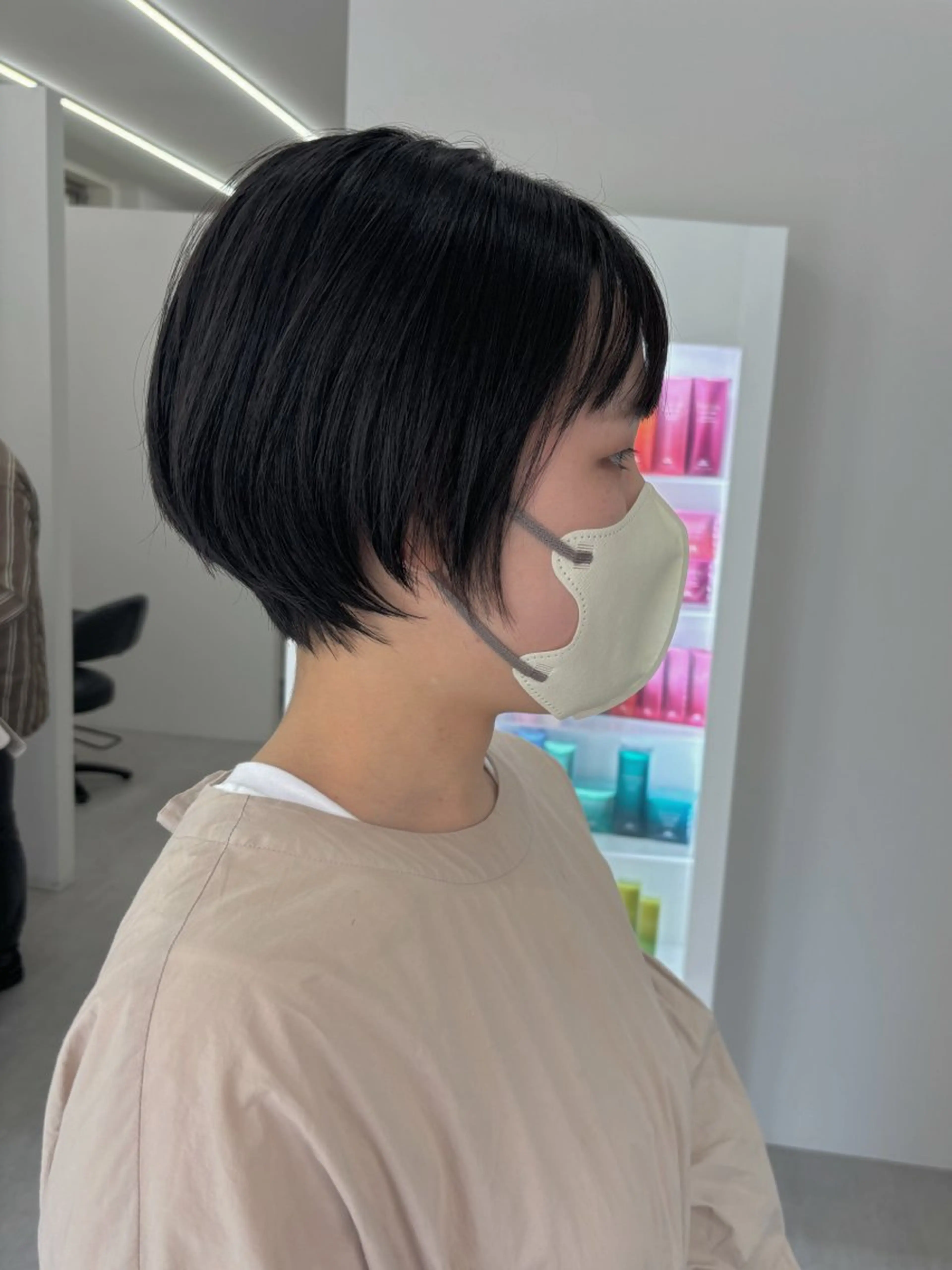 ショート ショートボブ ボブ ショートヘア カット トリートメント 新村 華奈絵のヘアスタイル