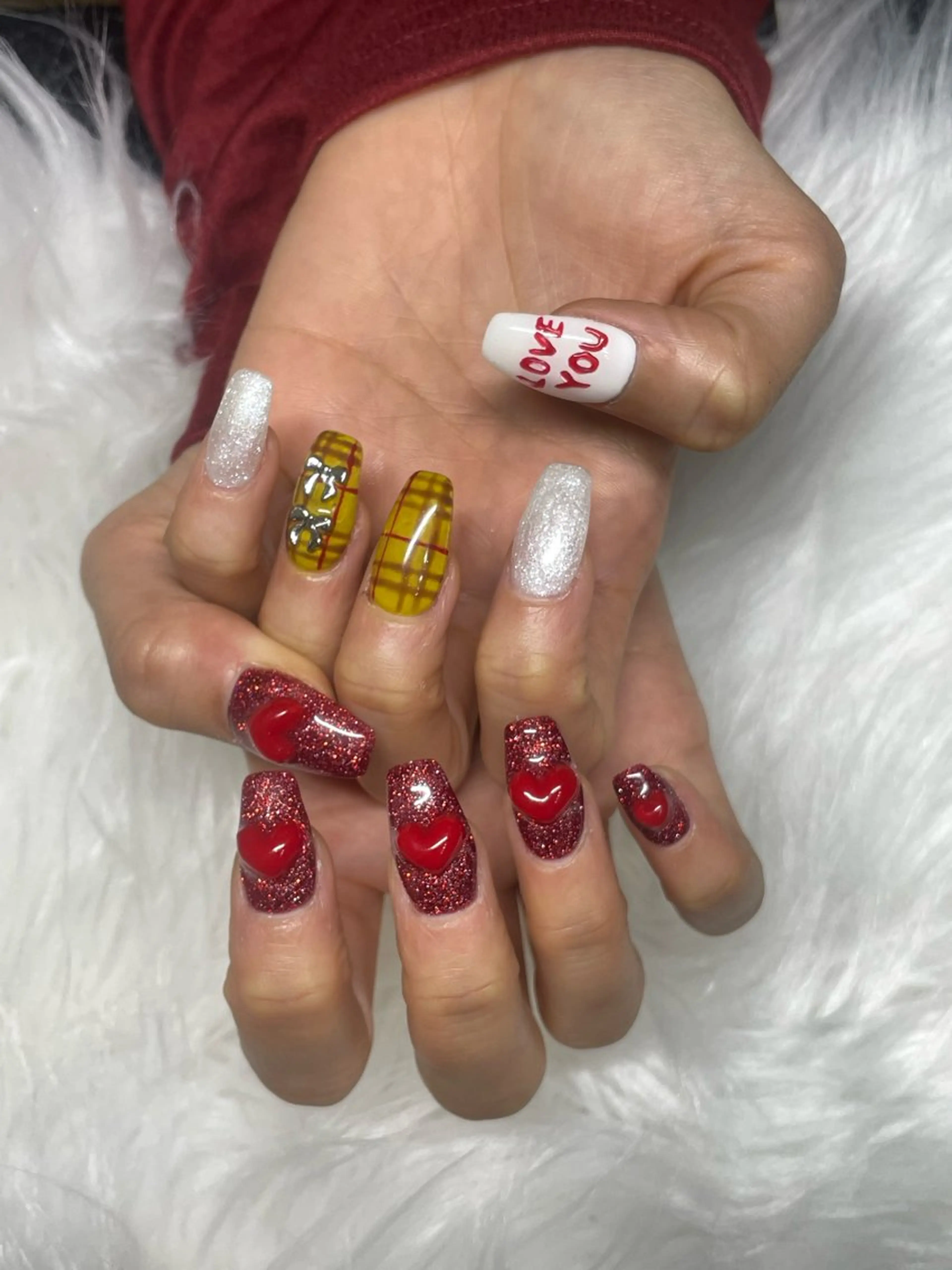 ネイル ハンドネイル オーロラ所属・YUI nailのネイルデザイン