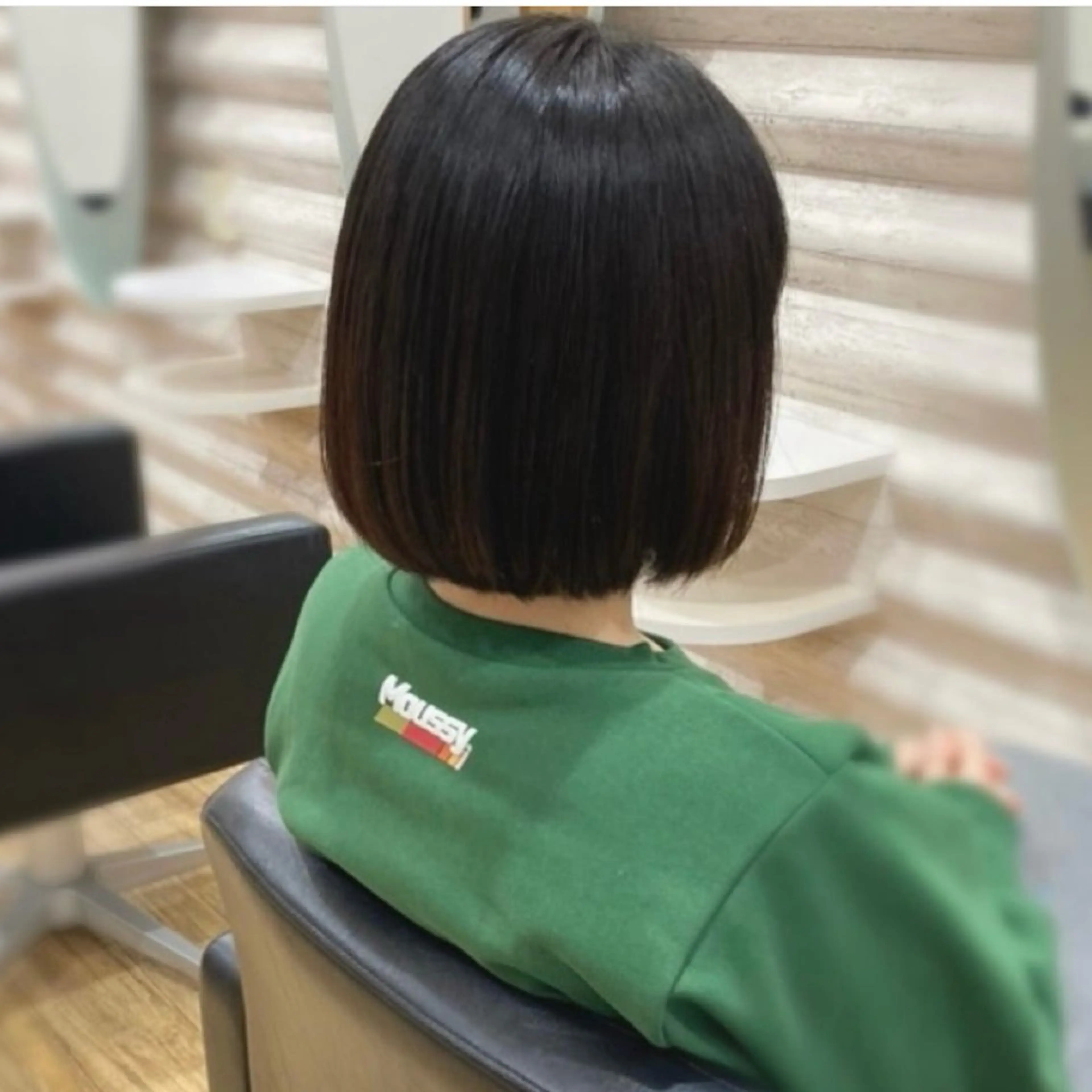 ミディアム カラー 髪質改善 カット トリートメント 艶髪×髪質改善KON |癖毛カット×収まりのヘアスタイル