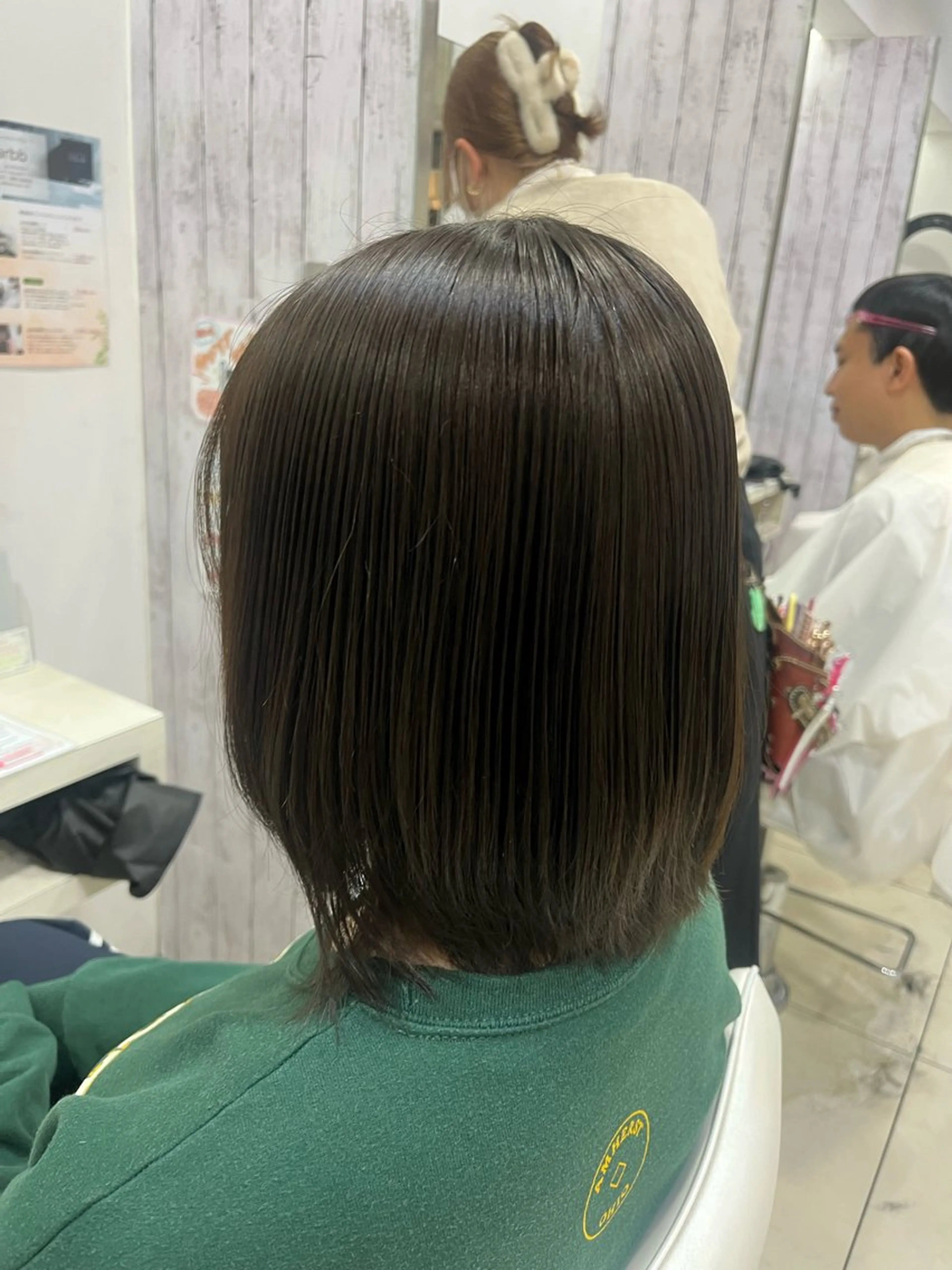 セミロング 【髪質改善カラー】 あむ·. ⟡ 🖤のヘアスタイル