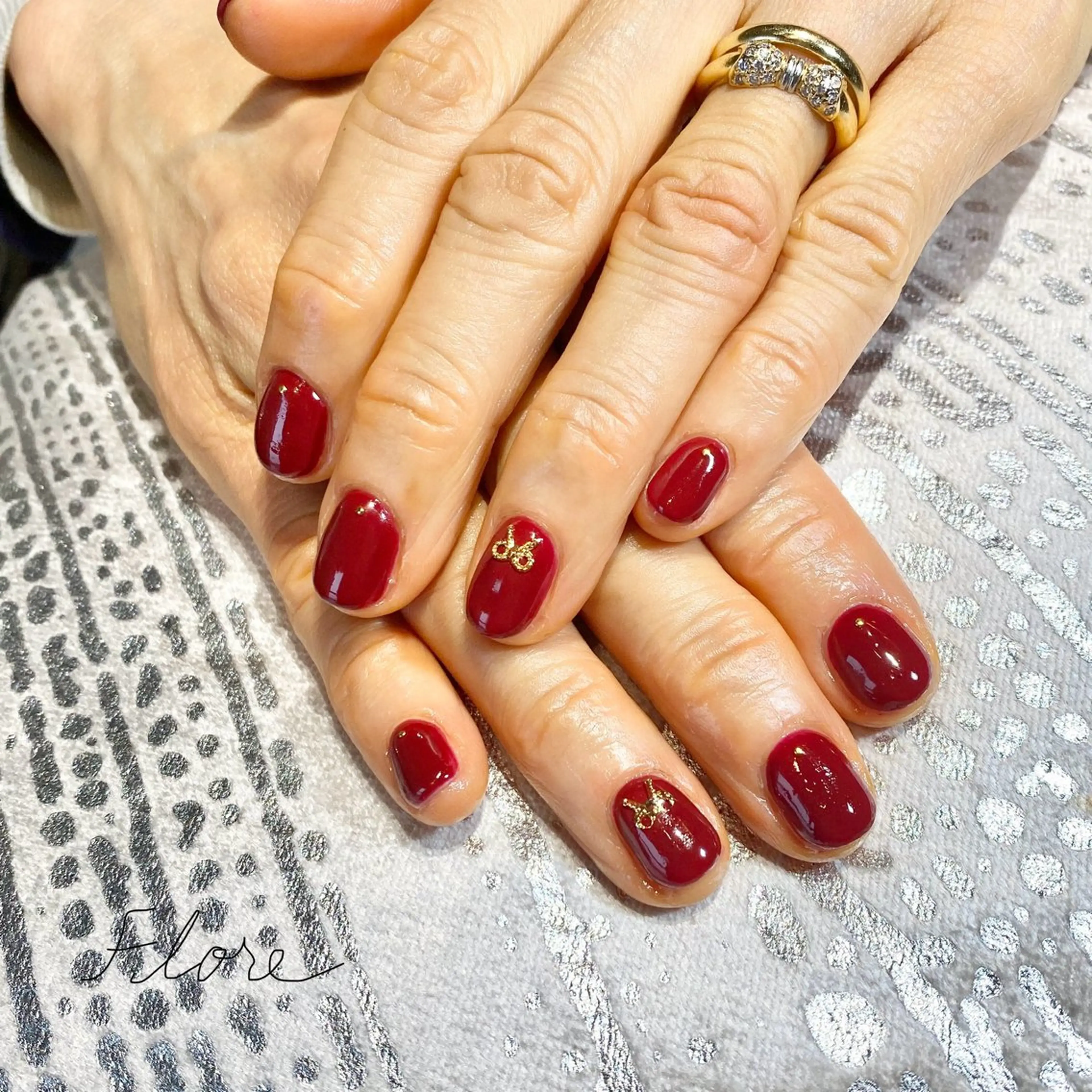 ネイル Flore (フロール)の眉毛・アイブロウイメージ