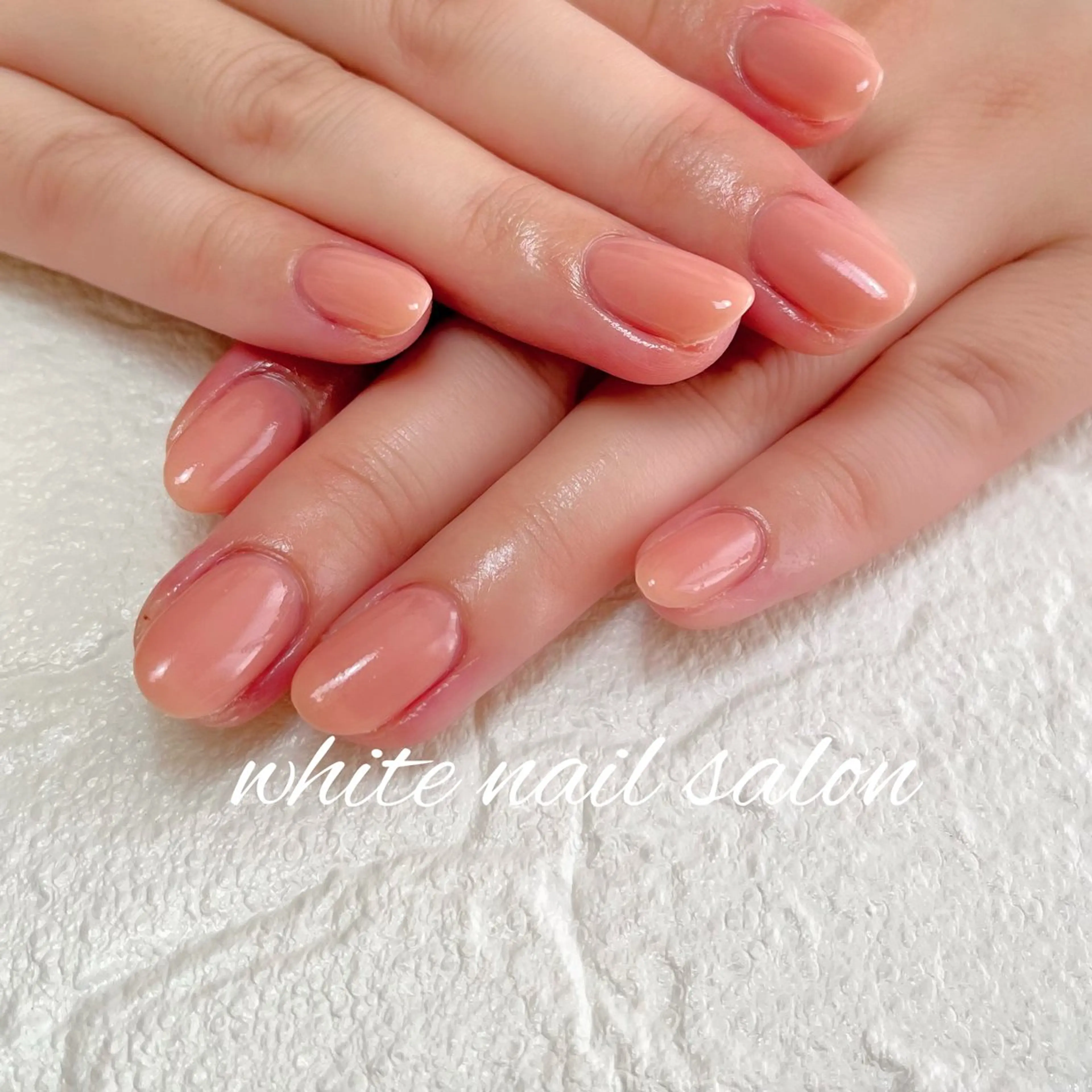 ネイル ラメ(グリッター) シンプルネイル white nail salonのネイルデザイン