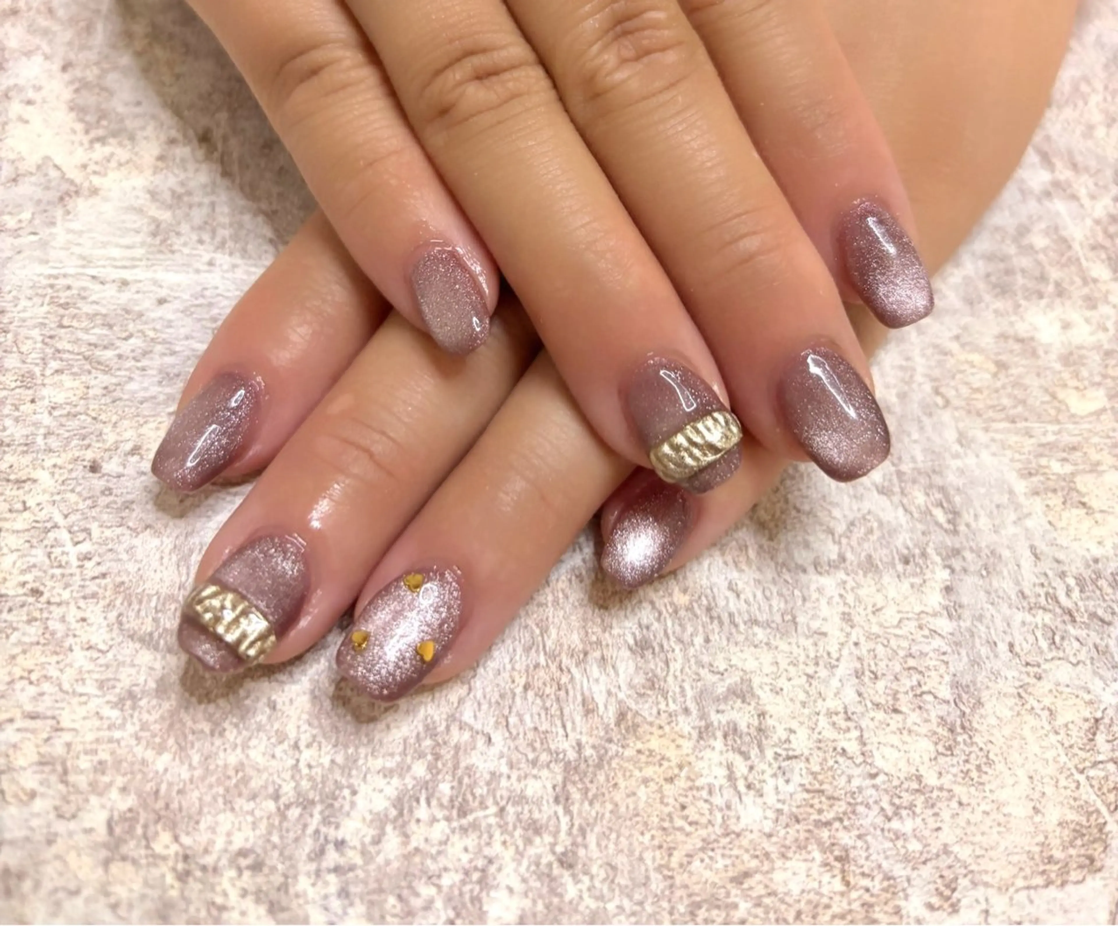 ネイル アートネイル マグネットネイル Lowé みるくのネイルデザイン