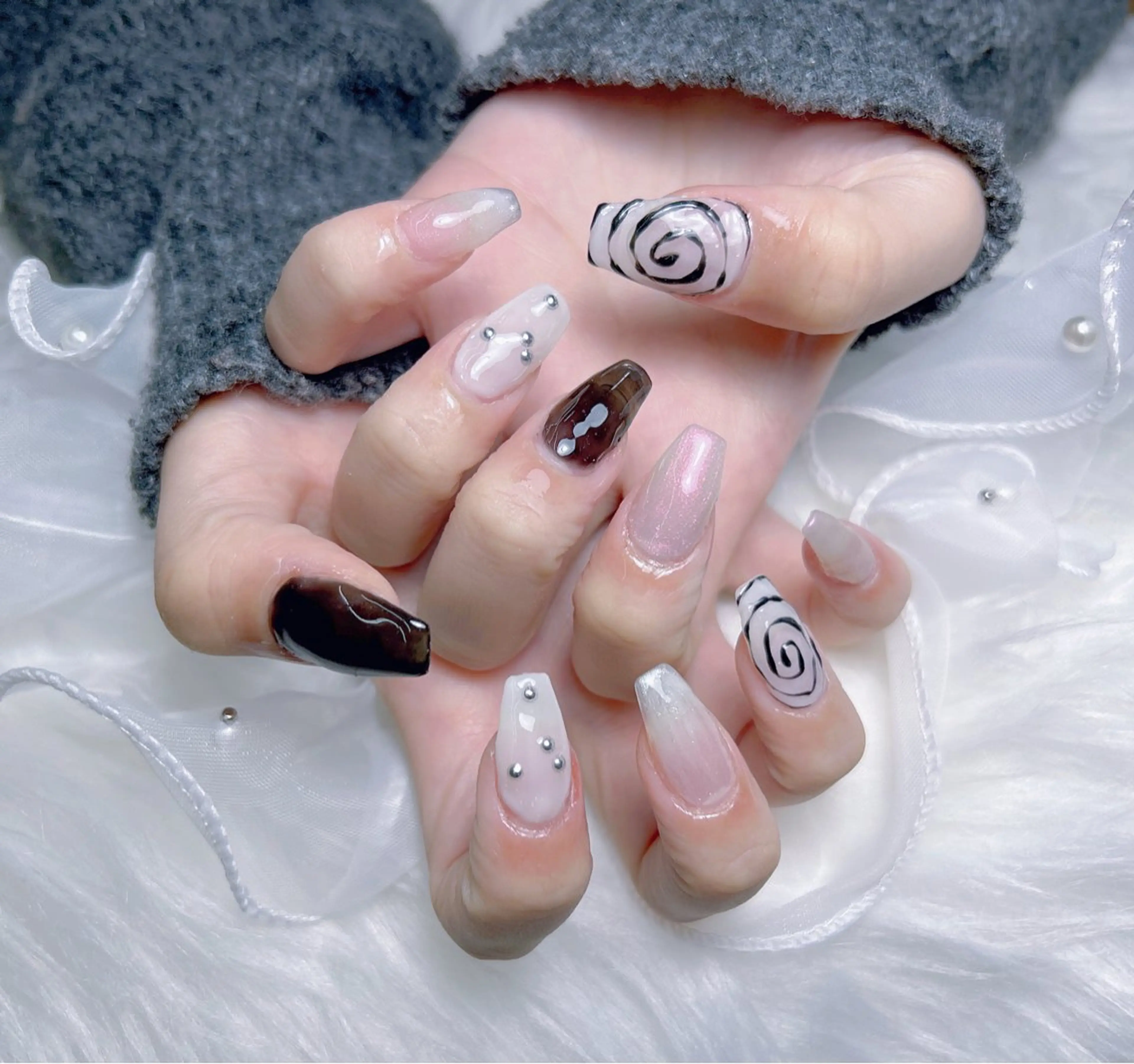 ネイル 🦋y y Nail 🤍のネイルデザイン