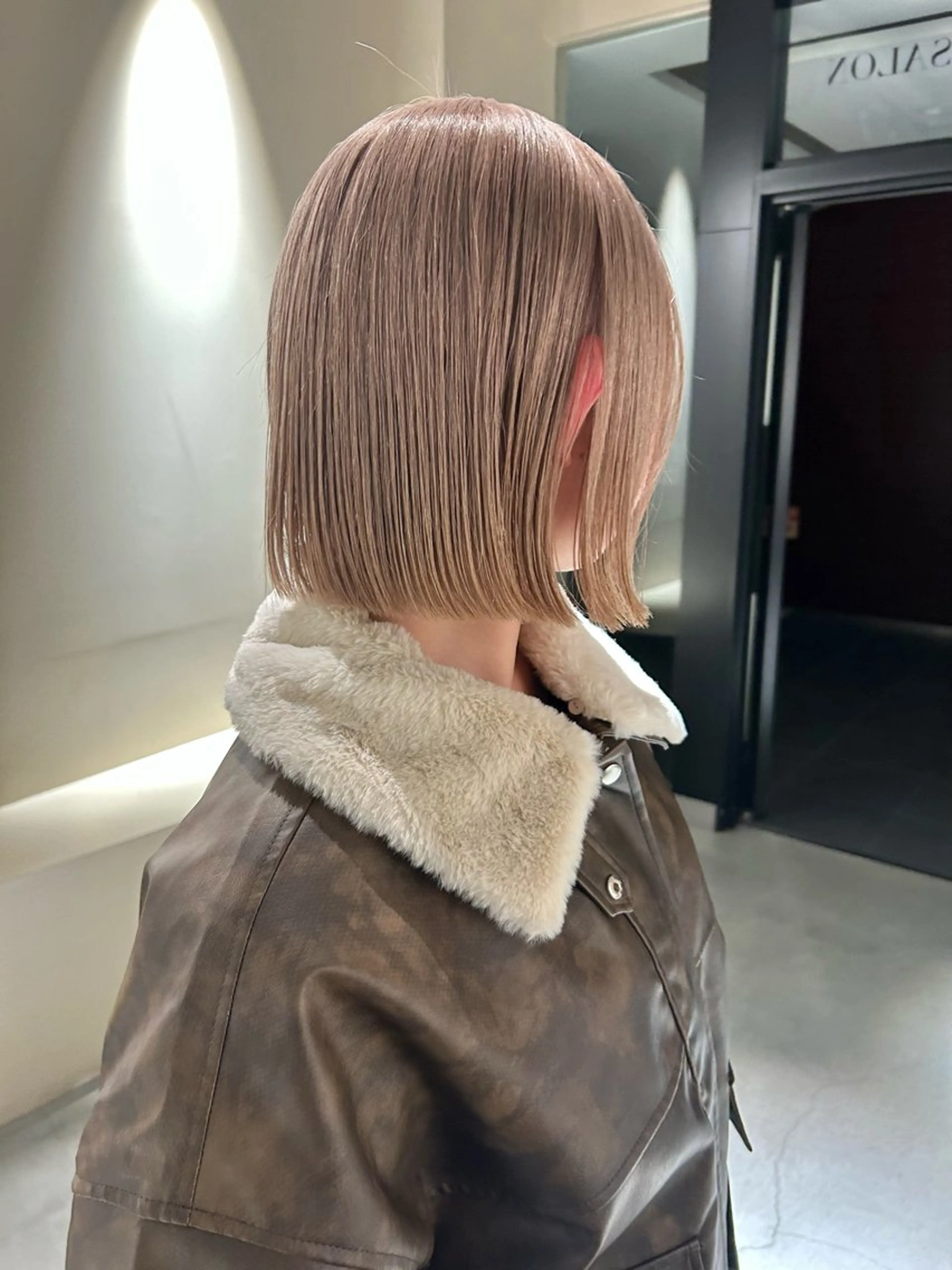 ショート ヘアカラー トリートメント 小平 寧々のヘアスタイル