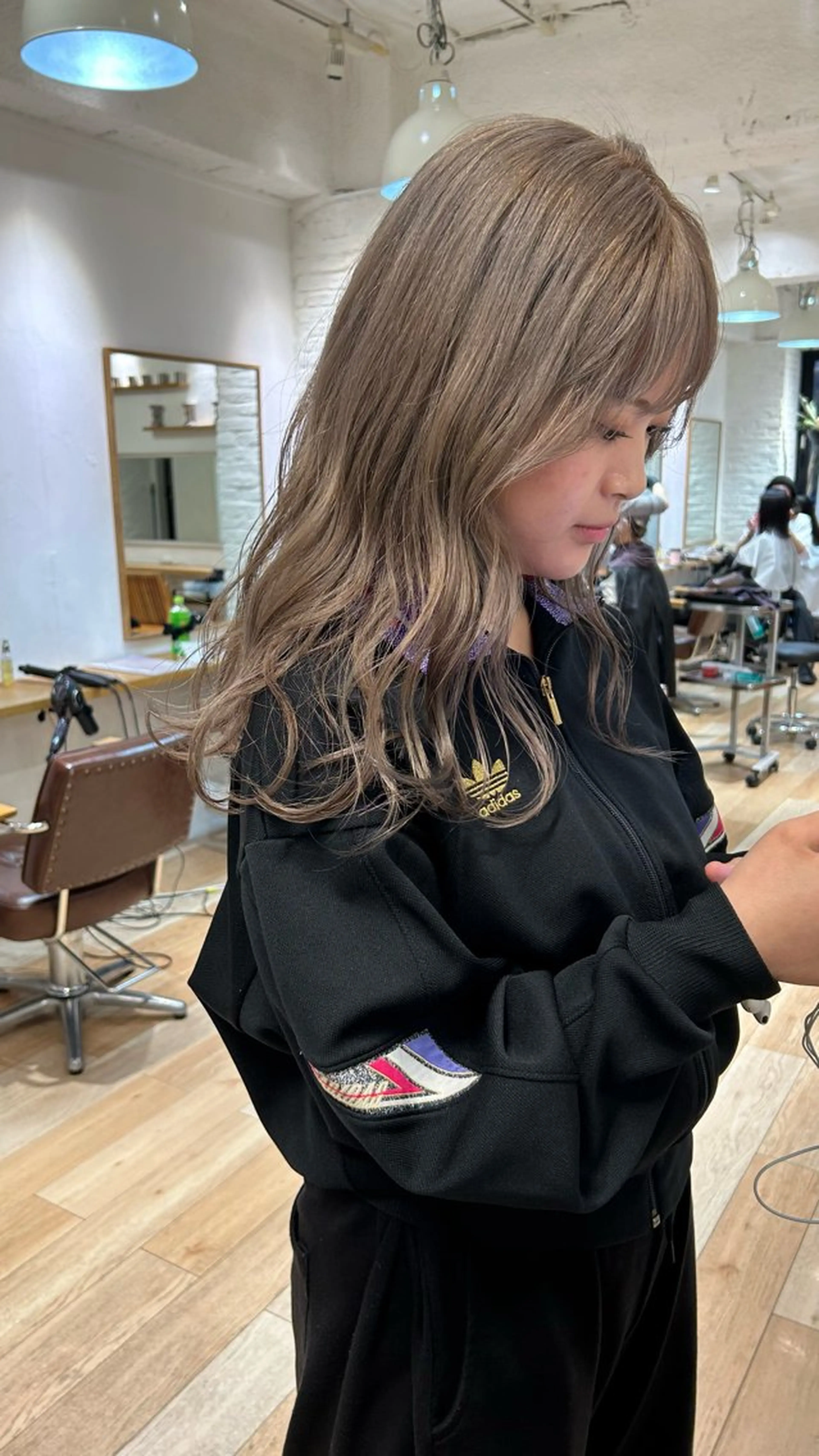 セミロング カラー じゅわっと暖色カラー 🍊Moemiのヘアスタイル