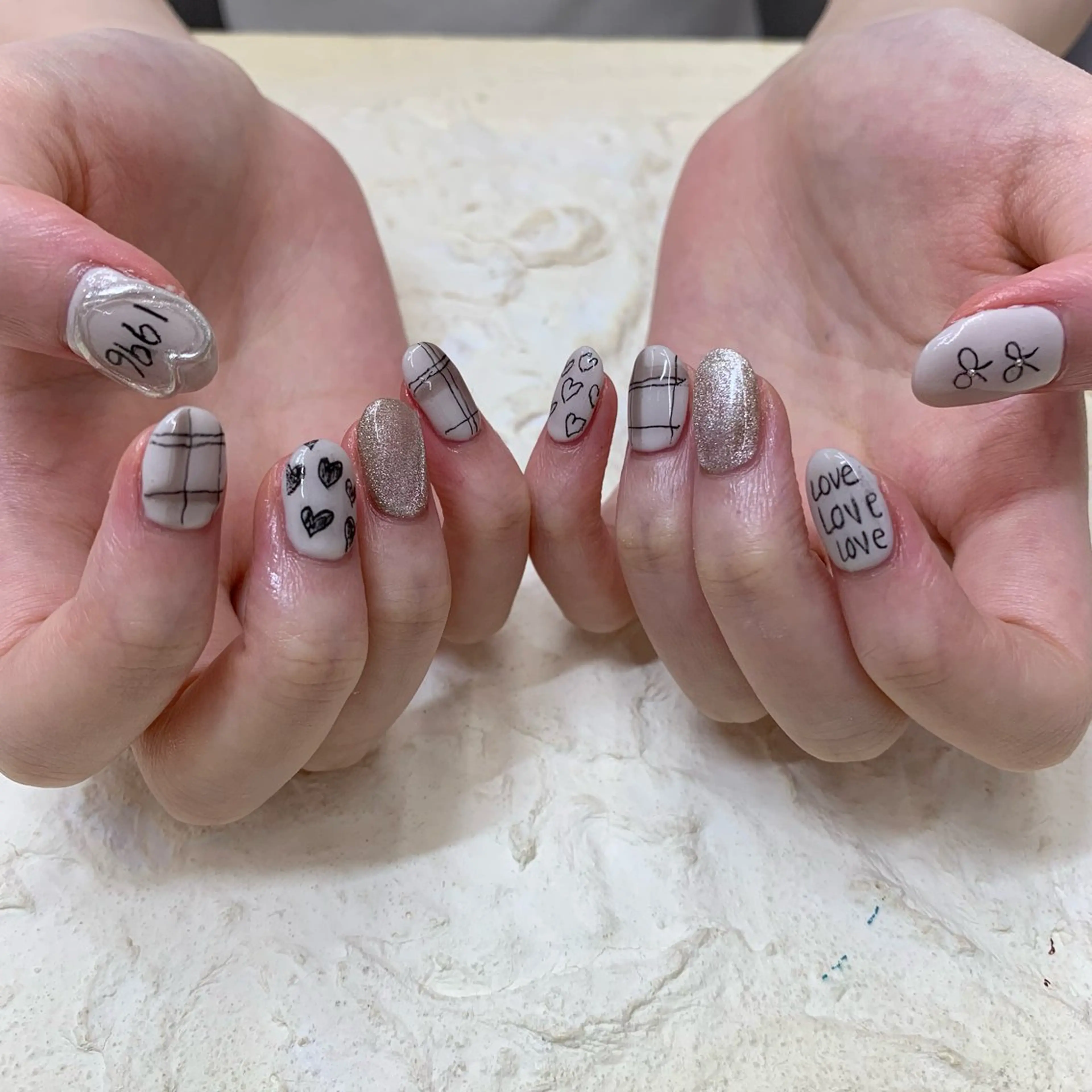 ネイル マキノ ユイのネイルデザイン