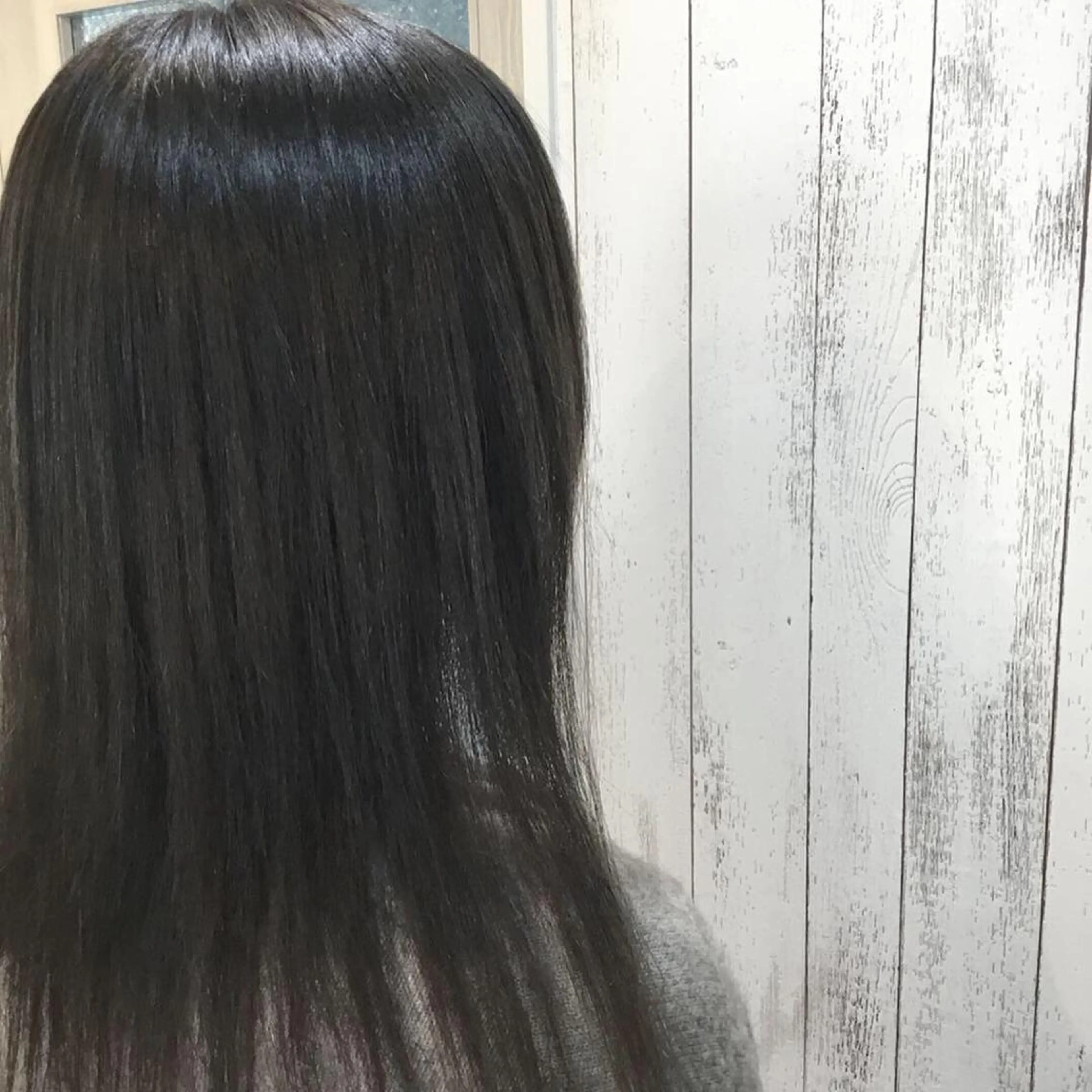 セミロング カラー パーマ embrace エンブレイスのヘアスタイル