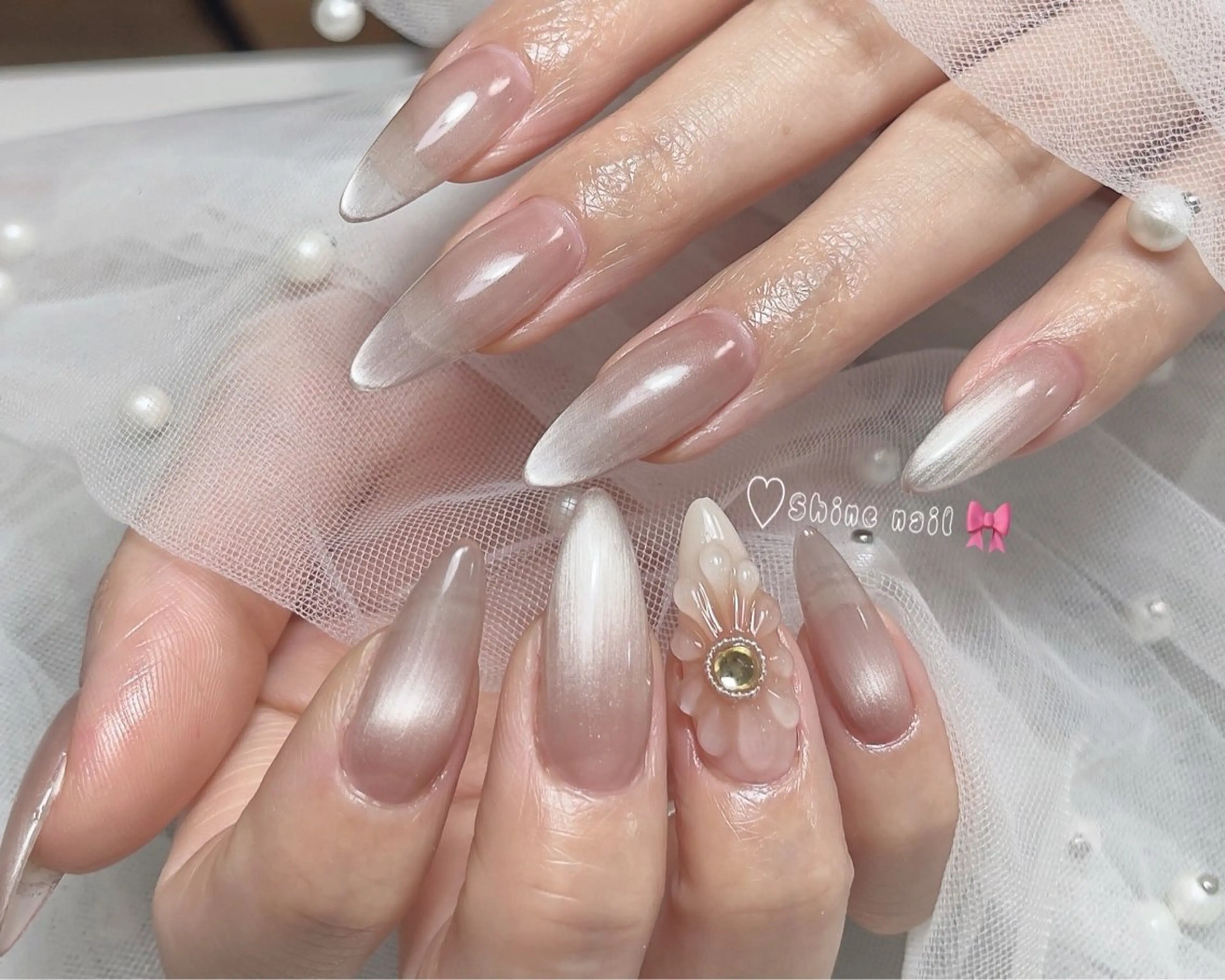 ネイル サイナ🎀 長さだし&デザインのネイルデザイン