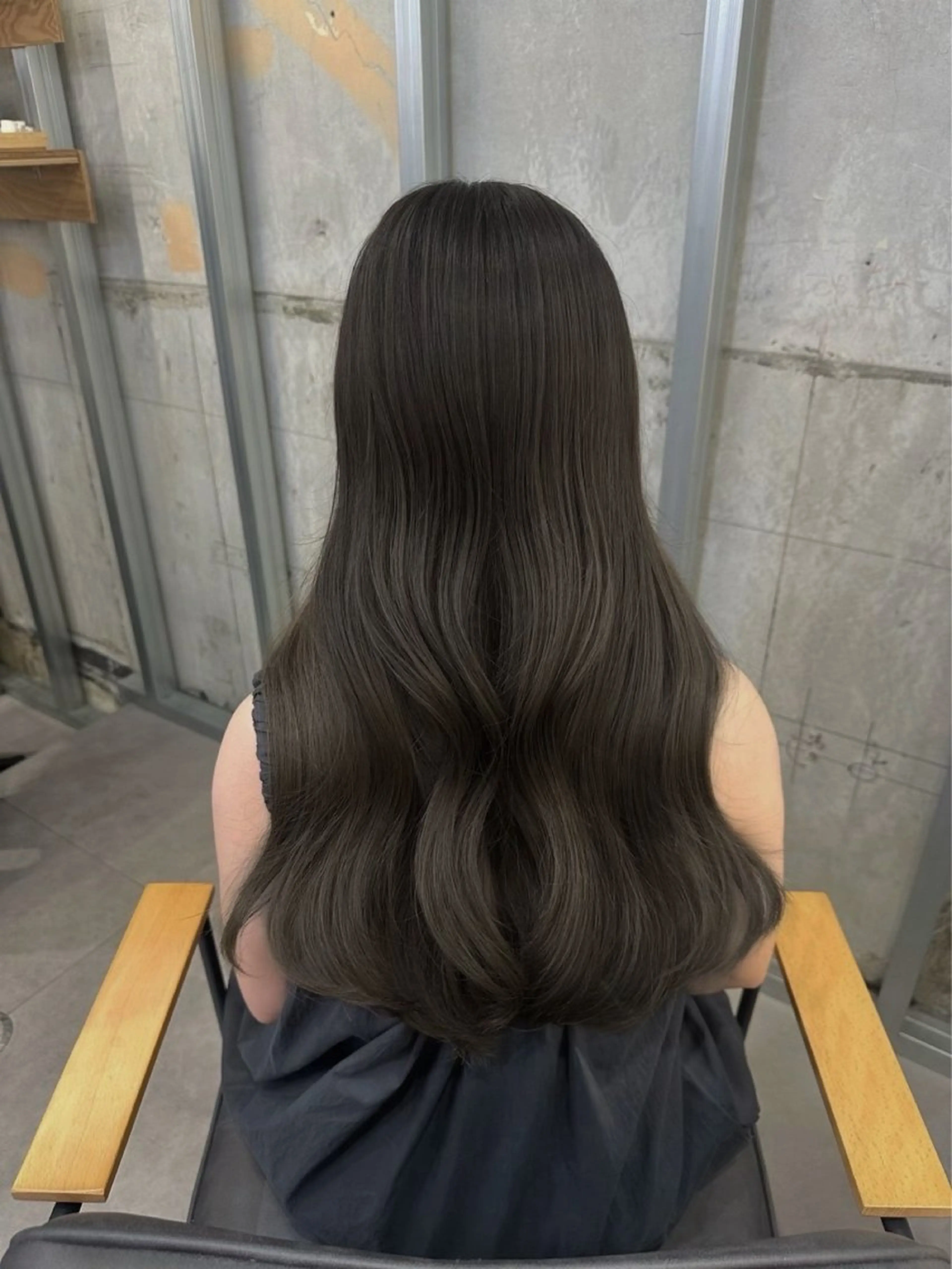 ミディアム カット ヘアカラー トリートメント ハタケナカ コトネのヘアスタイル