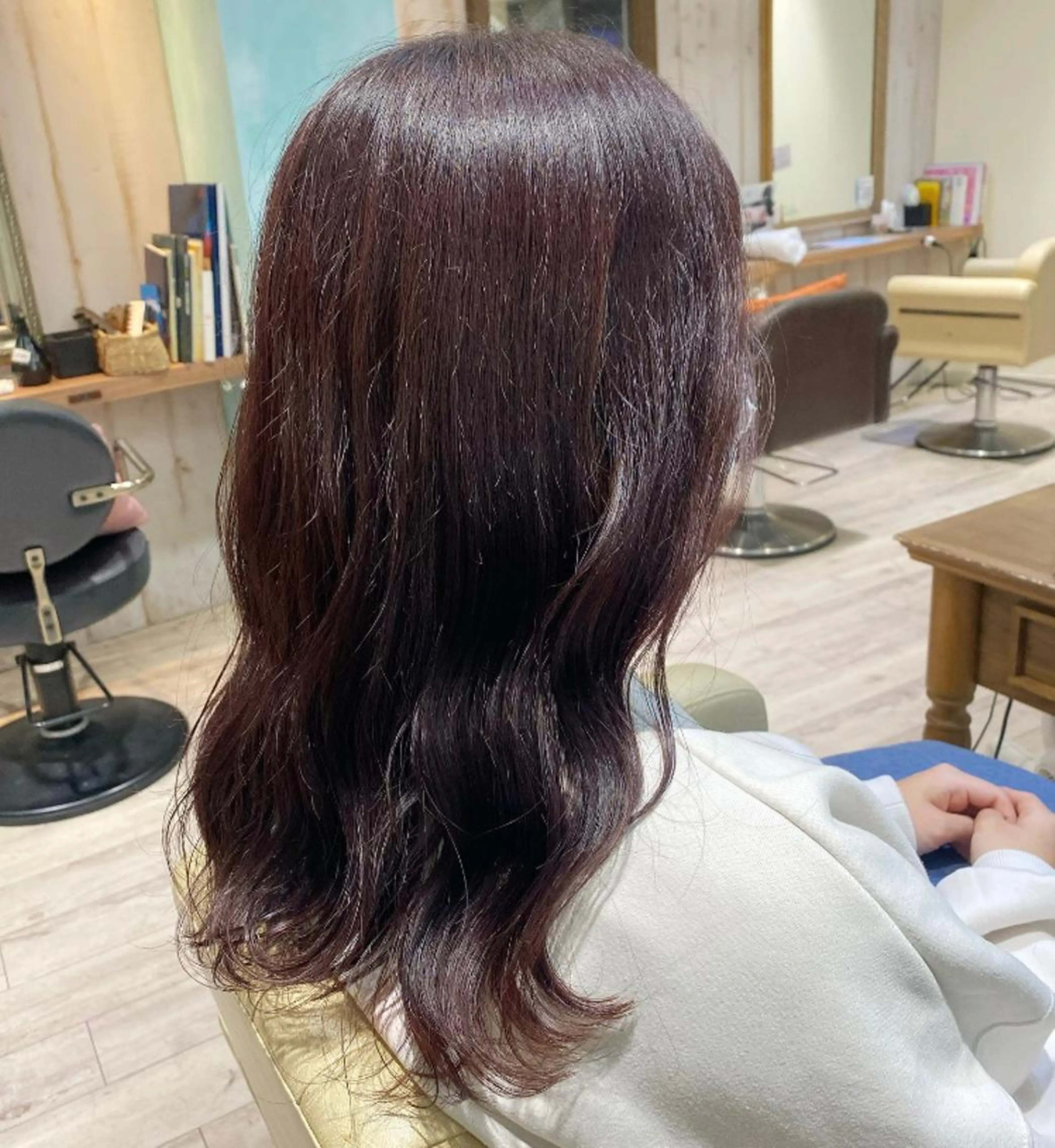 ロング カラー カシス ラベンダーカラー ラベンダーピンク ピンクカラー 後藤 瀬奈のヘアスタイル