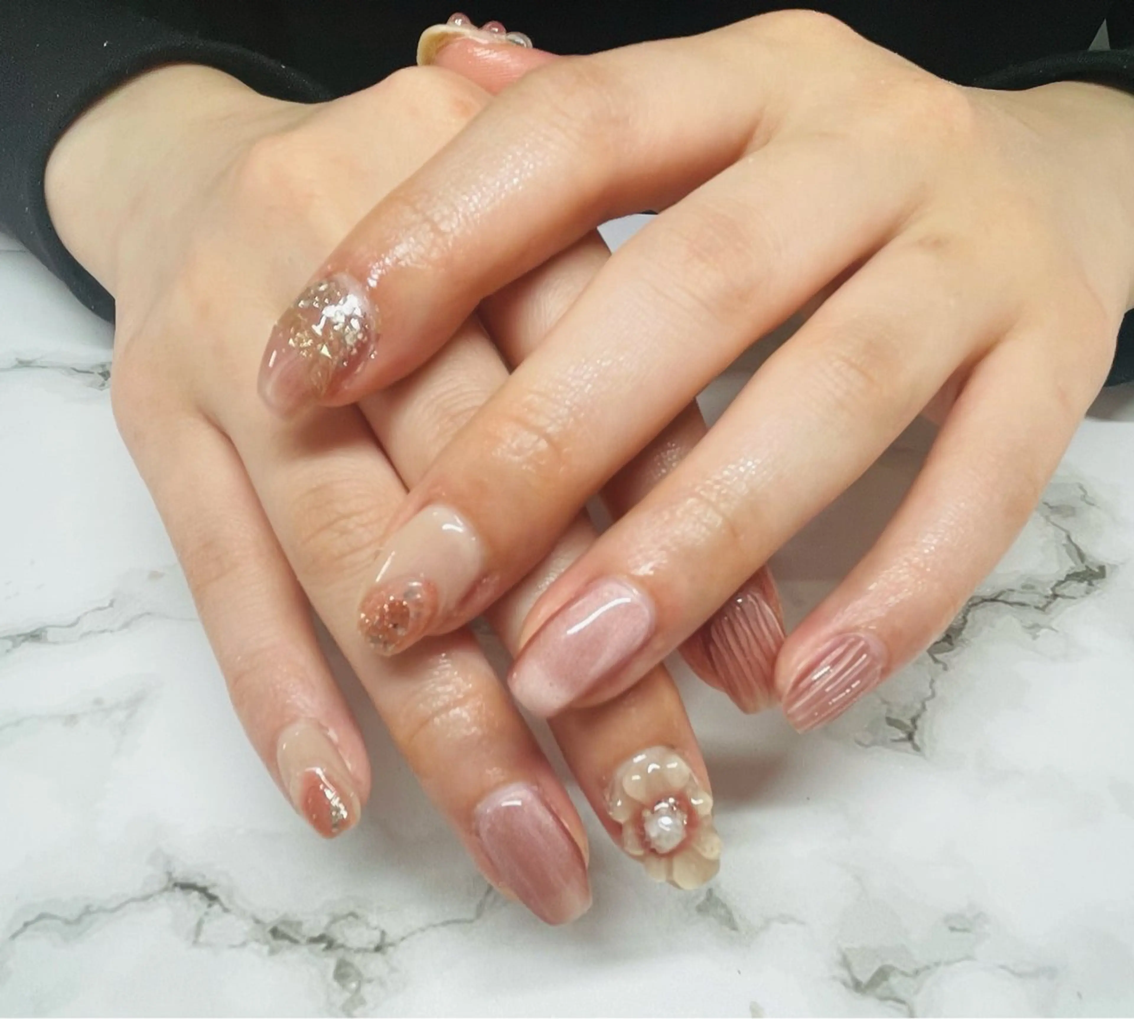 ネイル アートネイル フラワーネイル Star Beautyのネイルデザイン