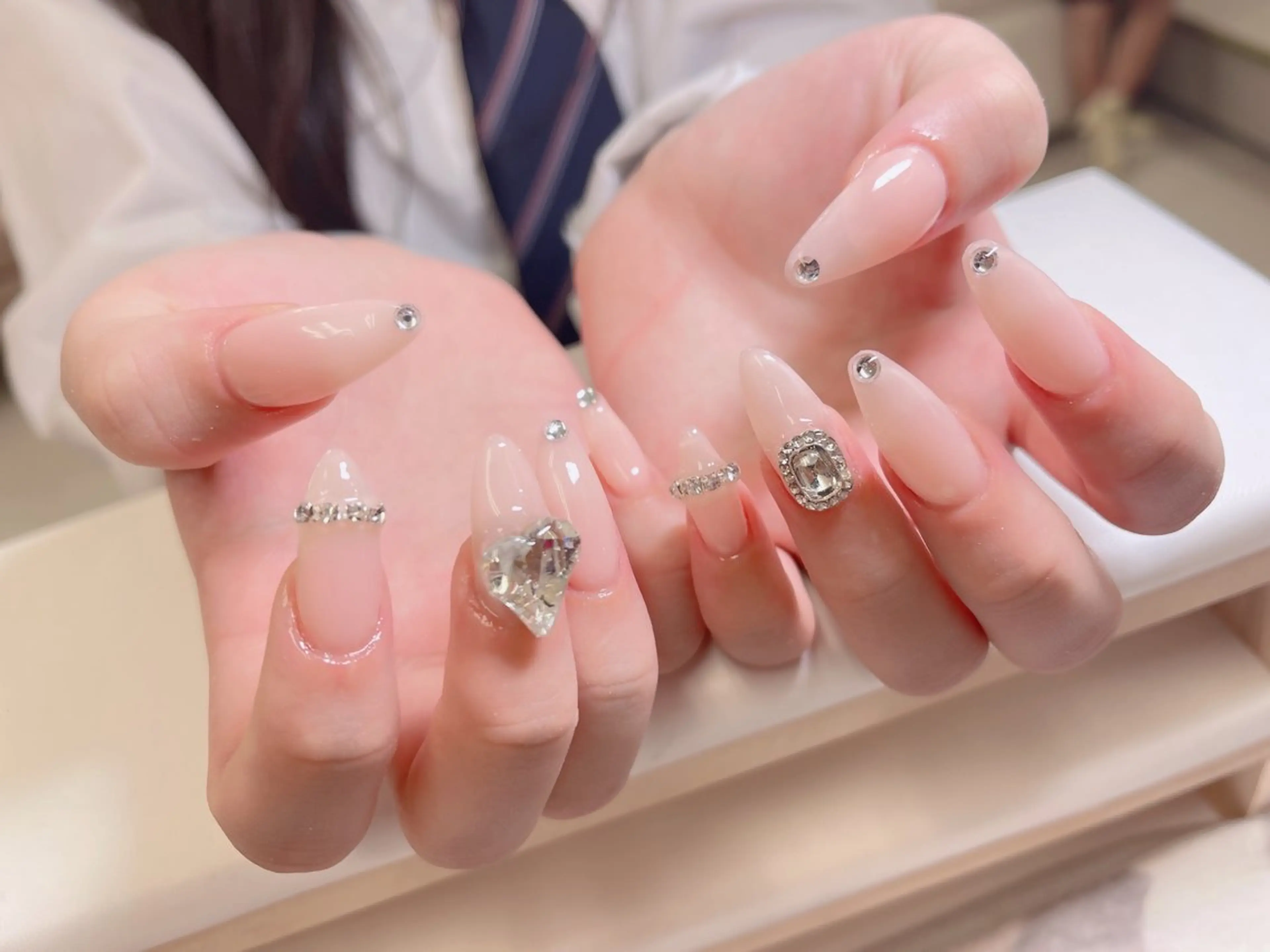 ネイル ハンドネイル Anh 歌舞伎町のネイルデザイン