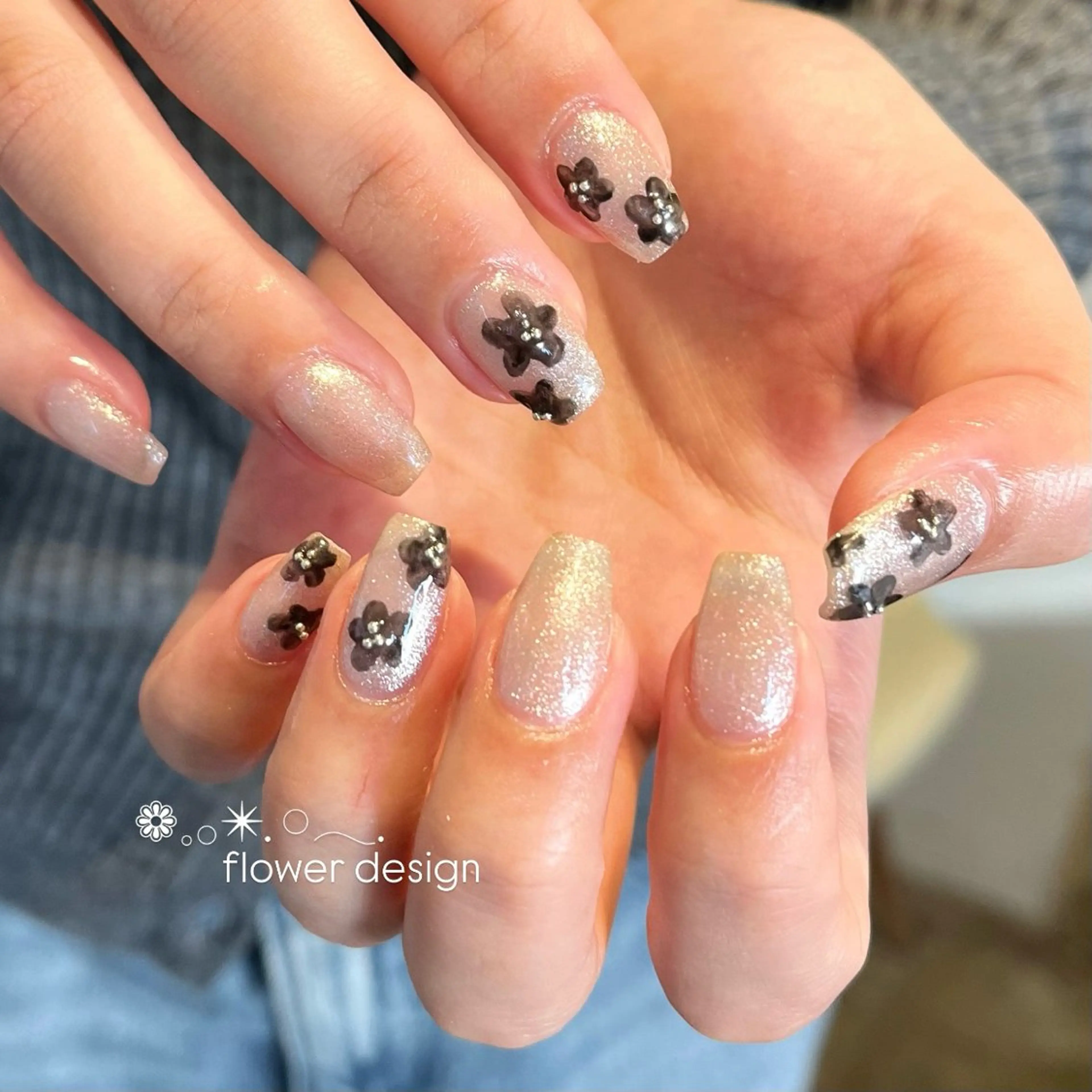 ネイル ハンドネイル Blanche mimi.u_aのネイルデザイン