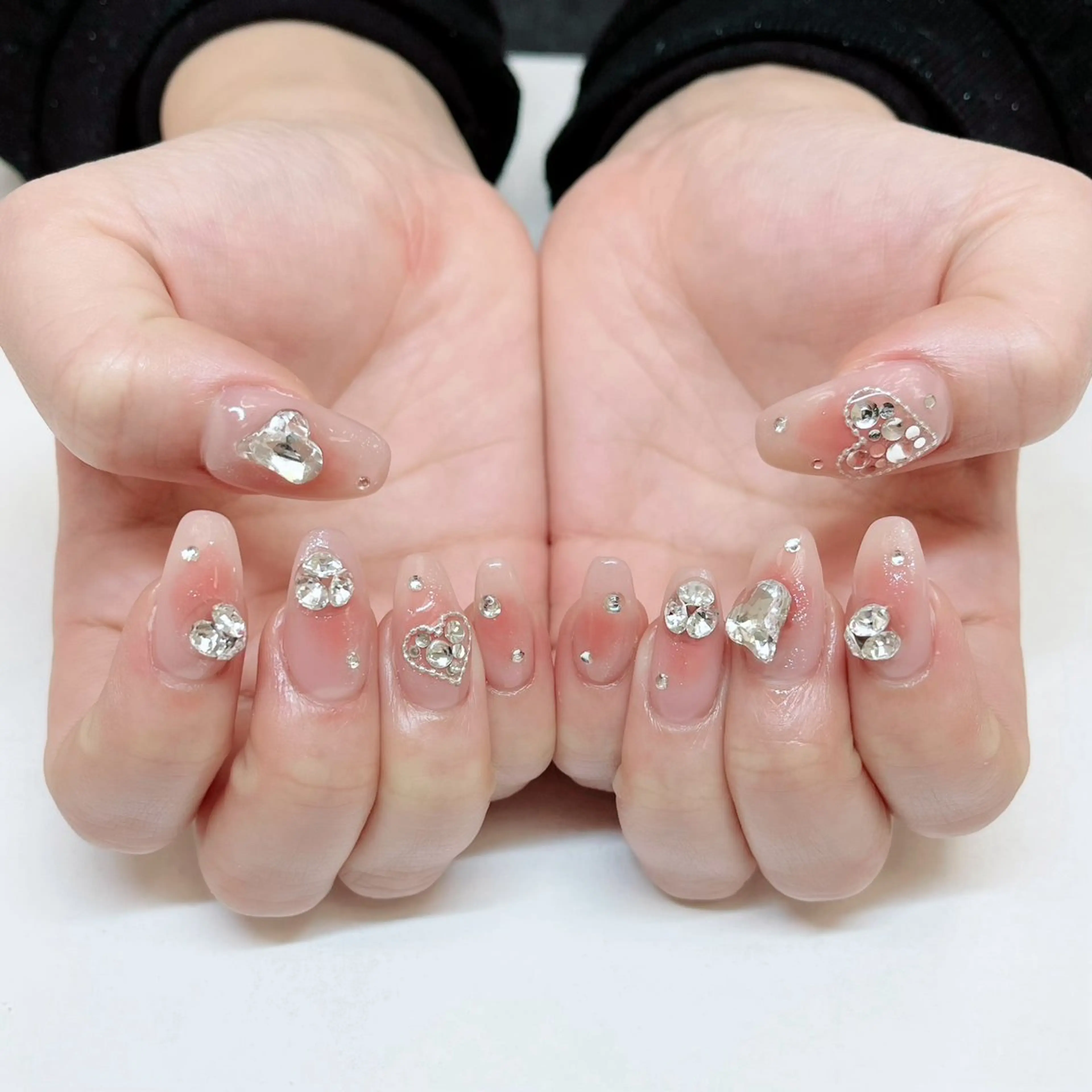 ネイル チークネイル ハンドネイル nailland♡ Airiのネイルデザイン