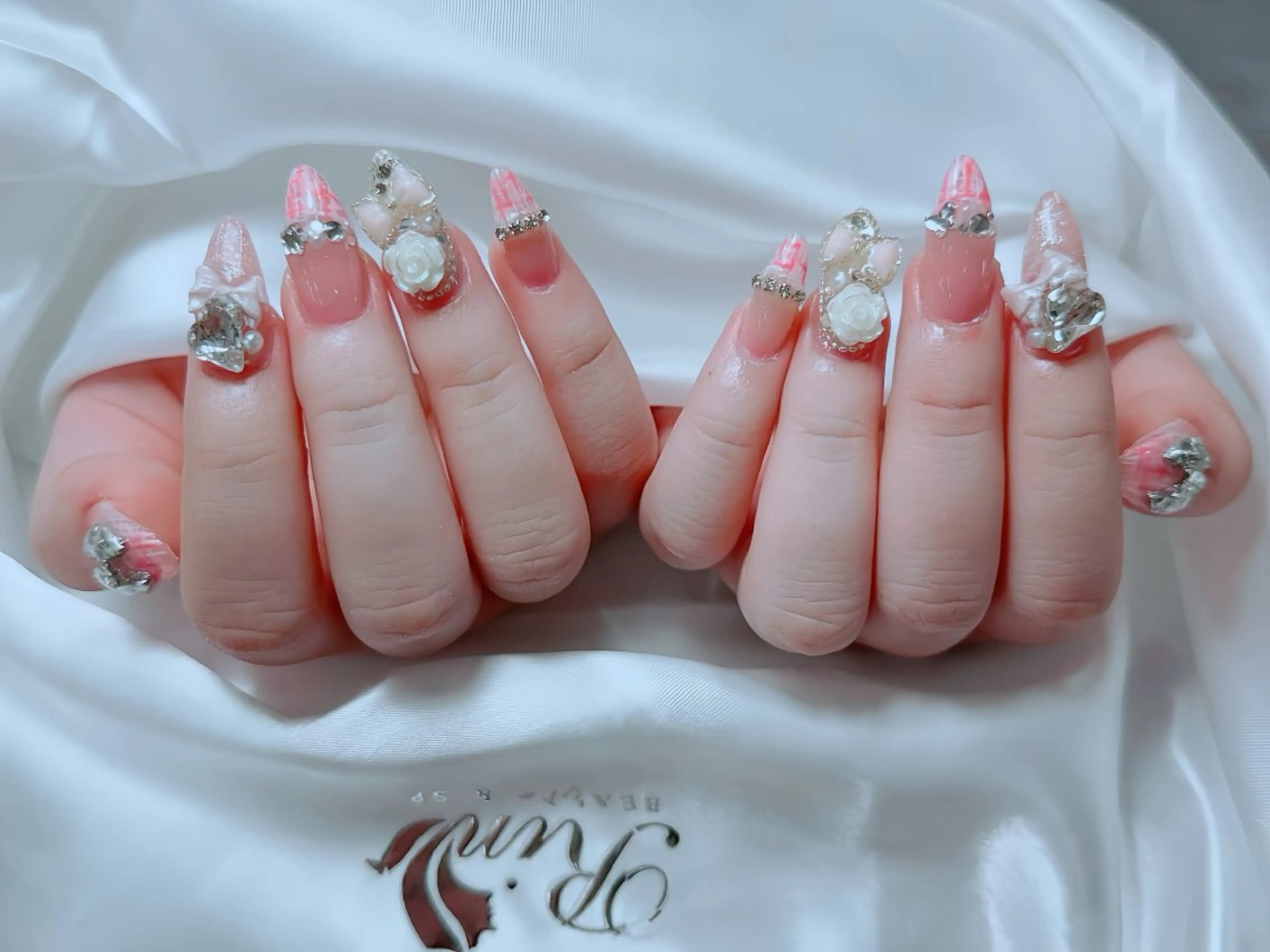 ネイル べっ甲ネイル チークネイル フラッシュネイル フラワーネイル フットネイル ハンドネイル Rin Nail Shinokuboのネイルデザイン