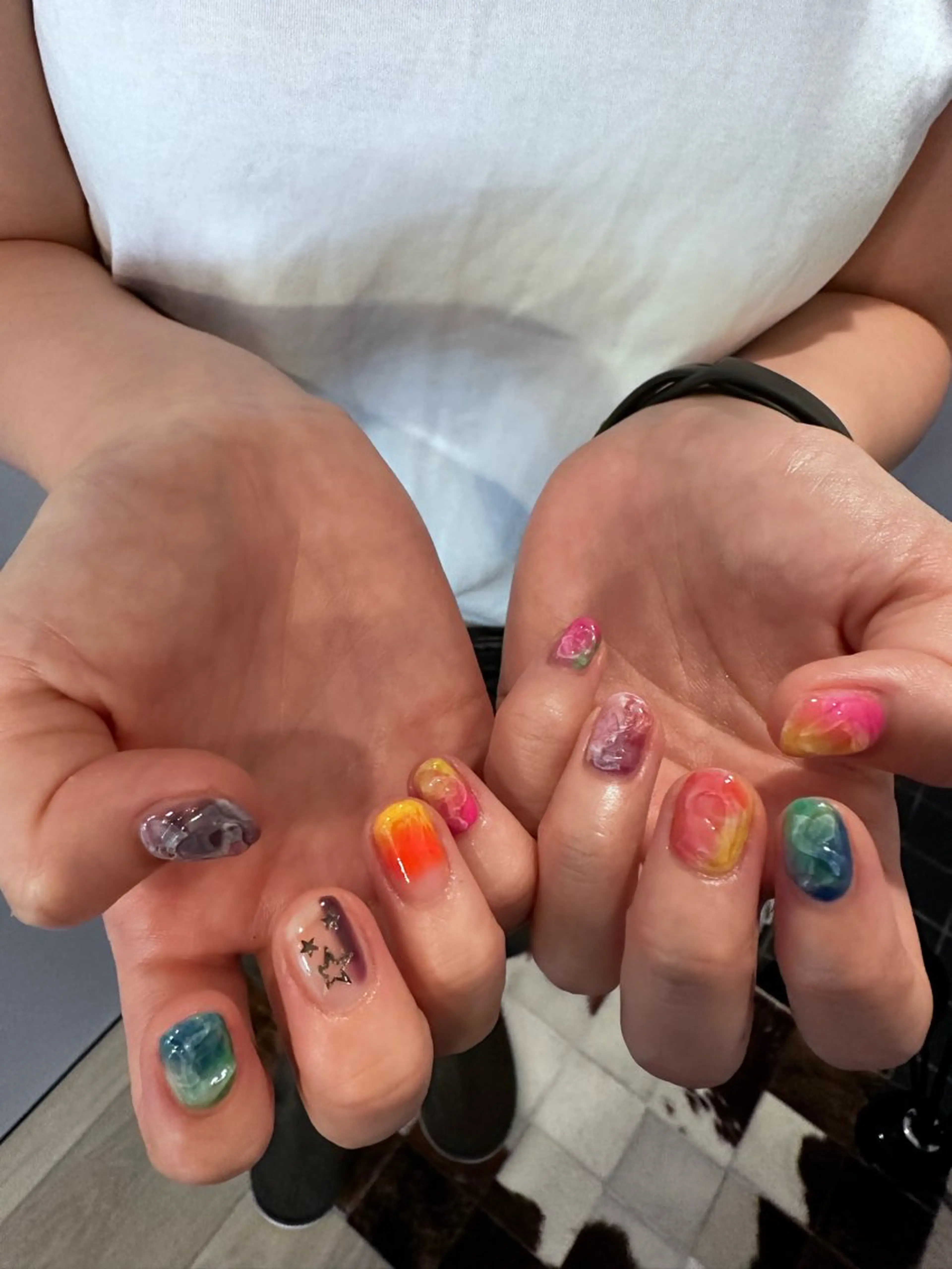 ネイル ニュアンスネイル ハンドネイル ハンドケア Atelier Ariのネイルデザイン