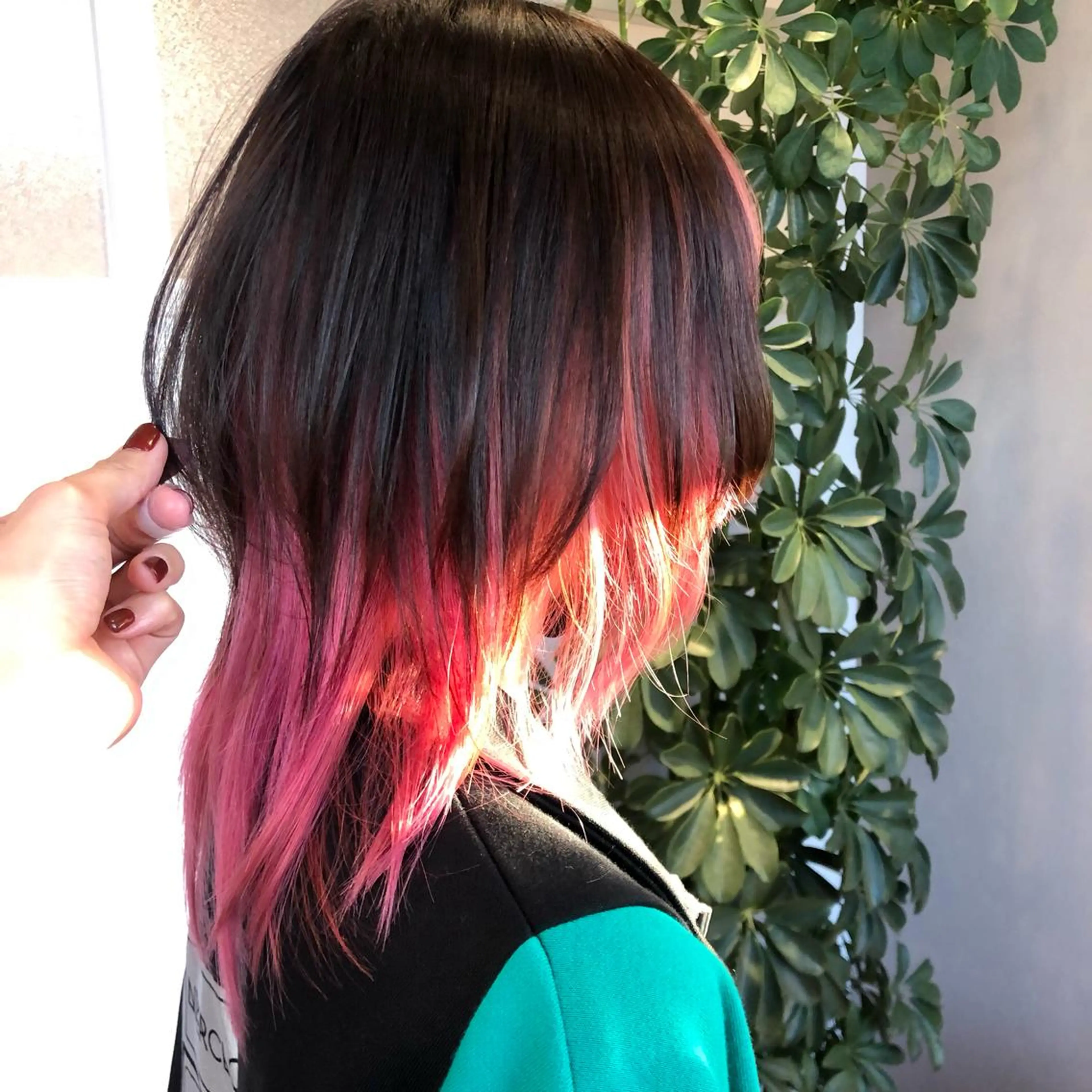 ミディアム ウルフカット 堀越 エリのヘアスタイル