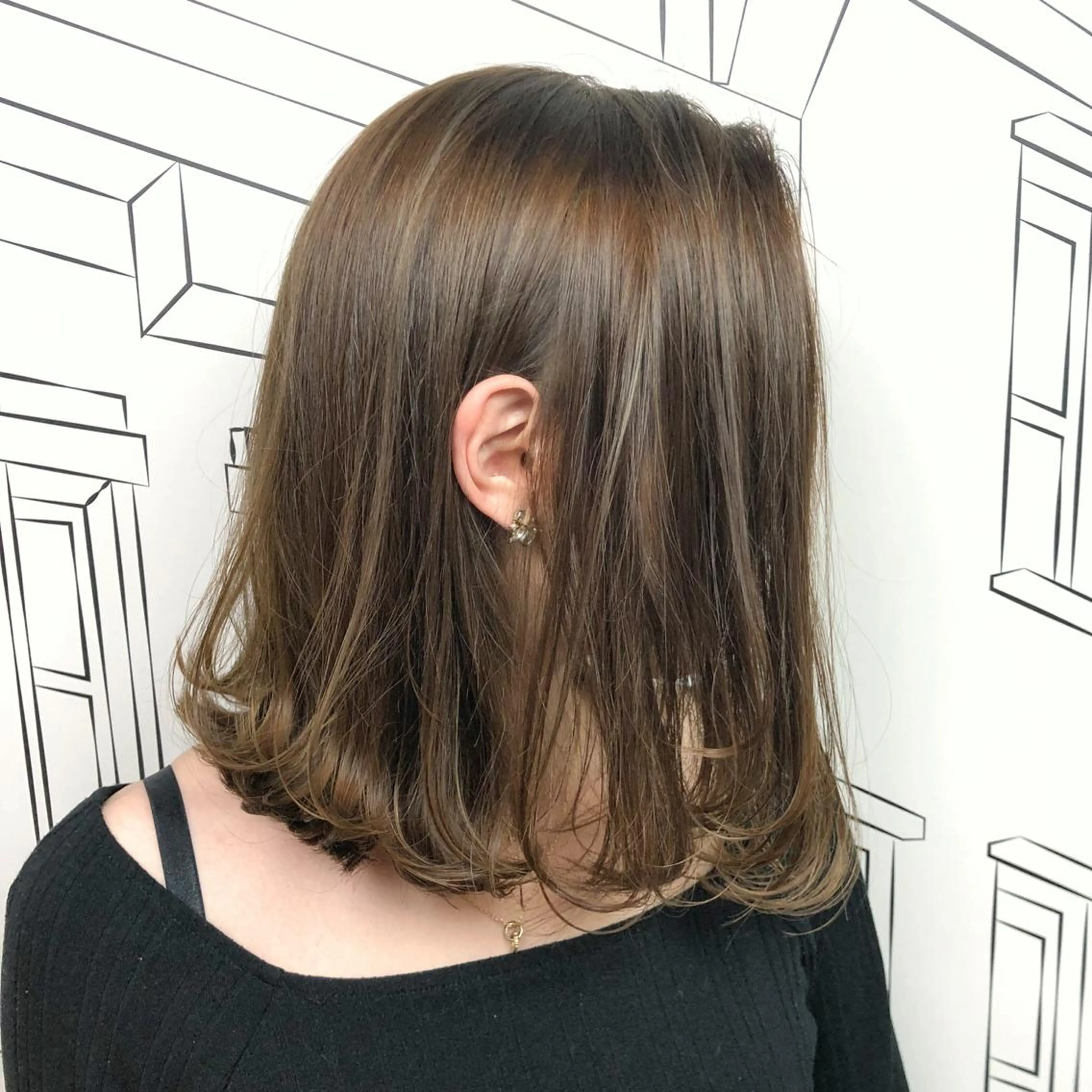 ミディアム 切りっぱなしロブ レイヤー⭐️カラー ⭐️平川雅史のヘアスタイル