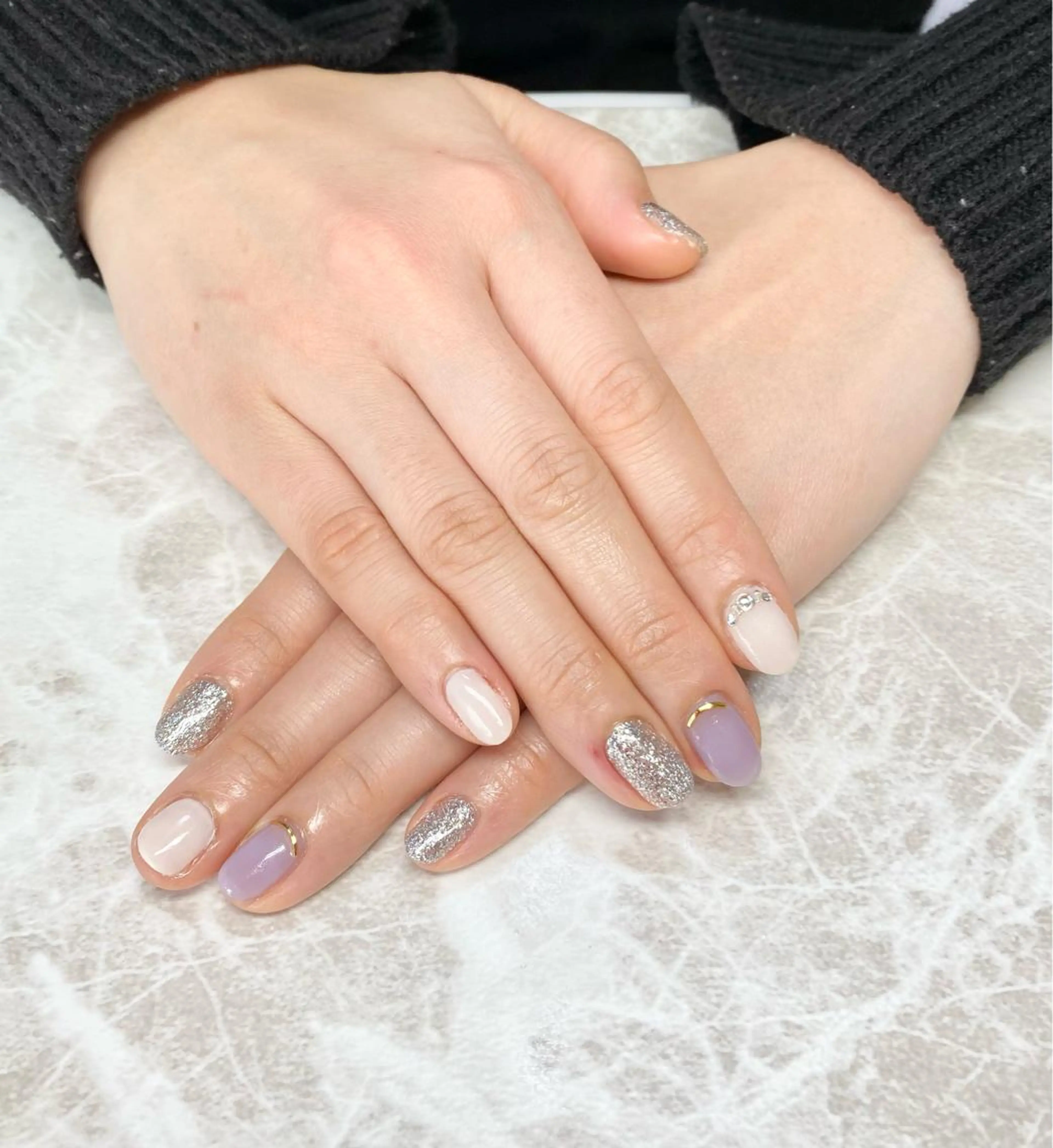 ネイル ストーンネイル ハンドネイル ゆぴねいる yupinailのネイルデザイン