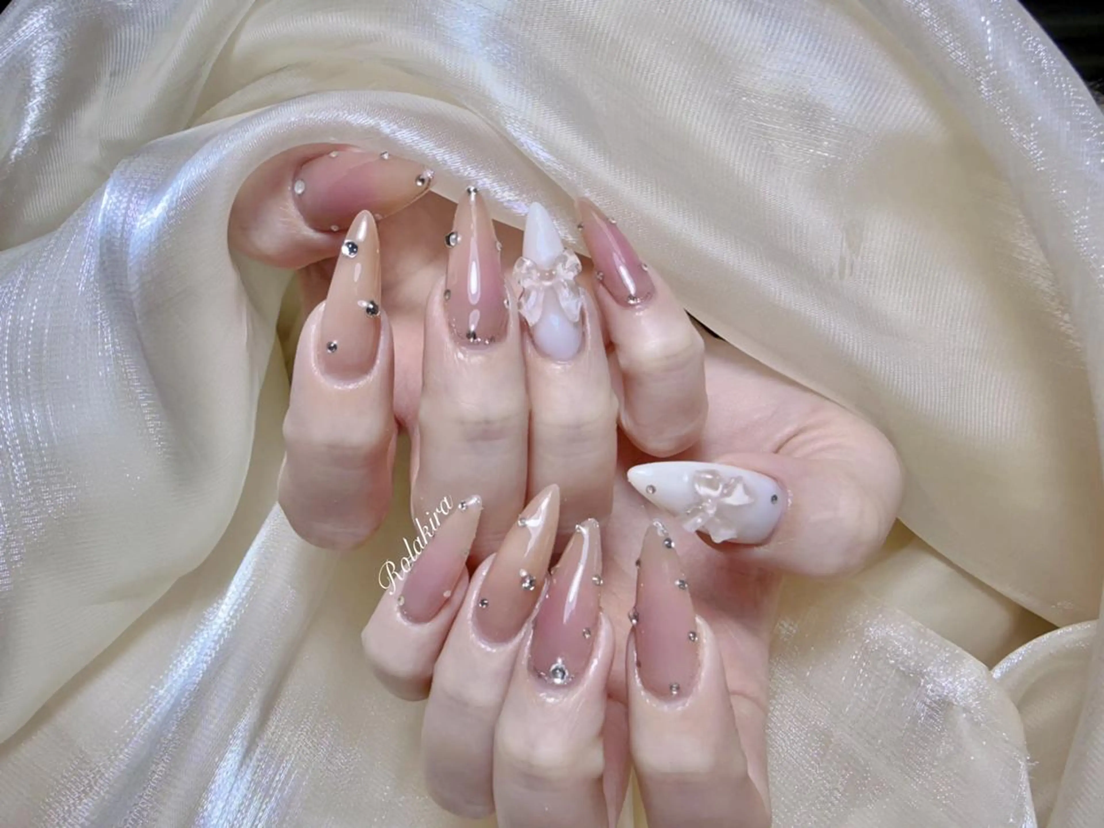 ネイル チークネイル 長さ出し フレンチネイル ジェルネイル 韓国ネイル ハンドネイル Rola kira ゆめのネイルデザイン