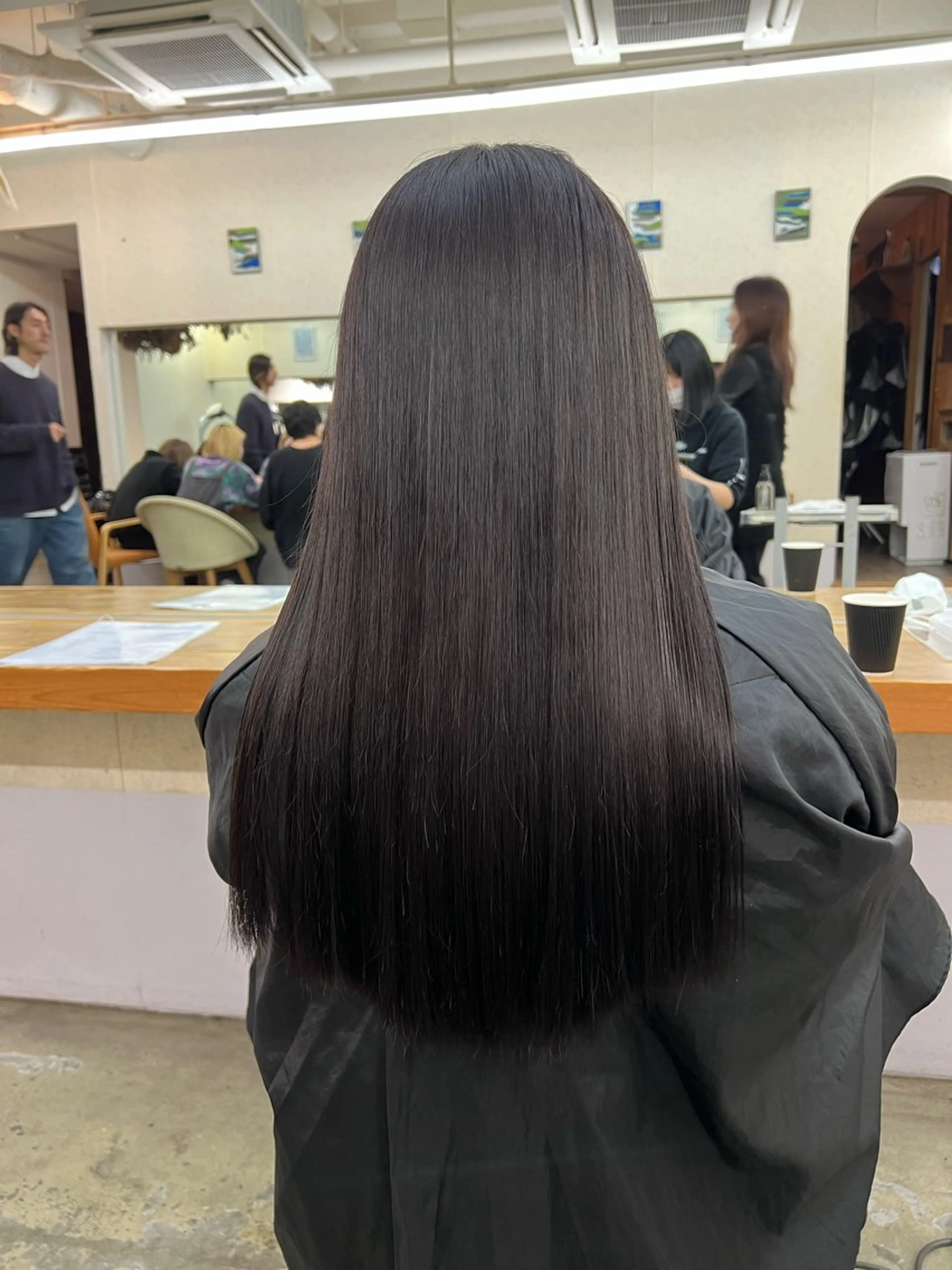 ロング ogura hitomiのヘアスタイル