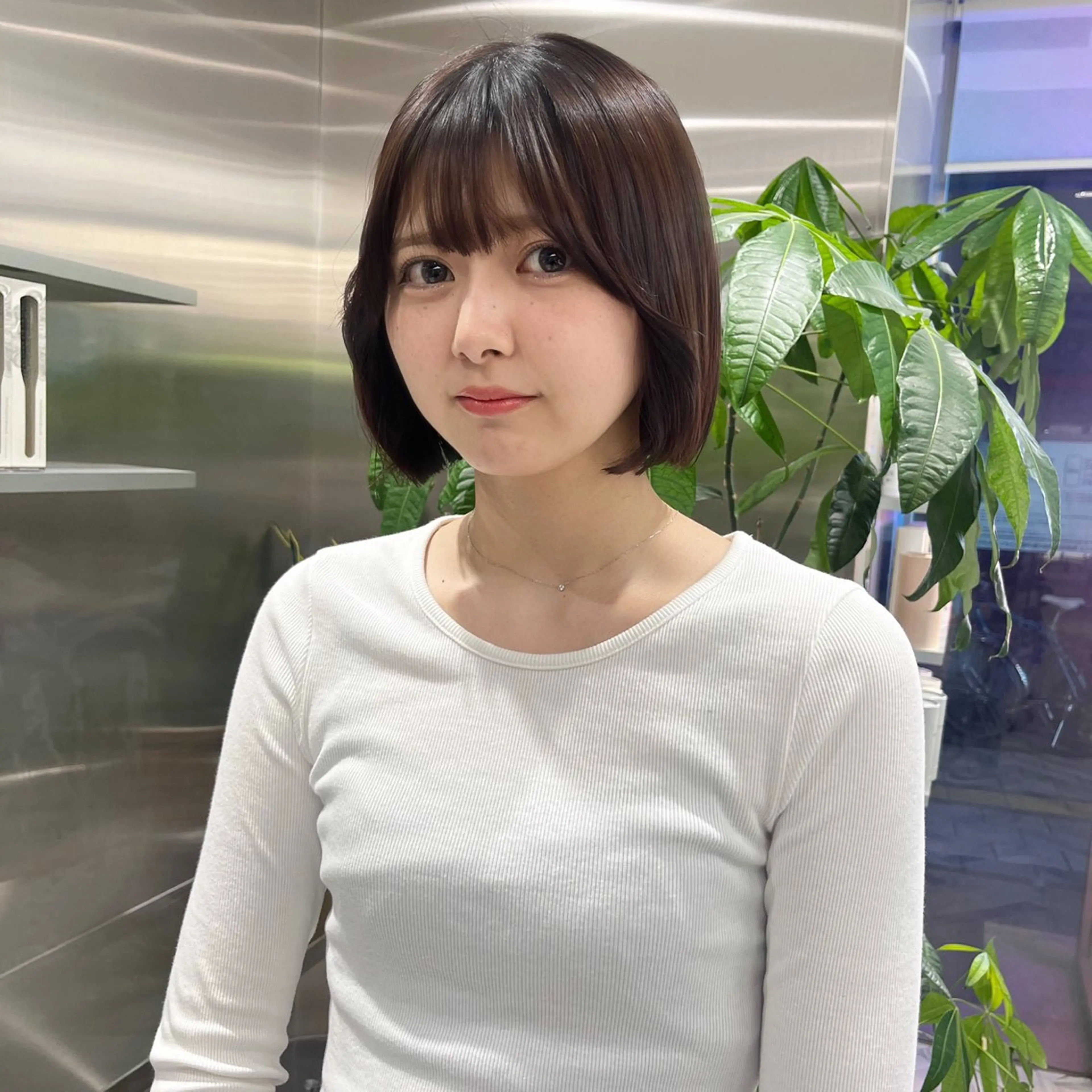 ショート カラー ヘアアレンジ ボブ くびれヘア 韓国風ヘア mai🤍縮毛酸性ス トレート/アイリストのヘアスタイル