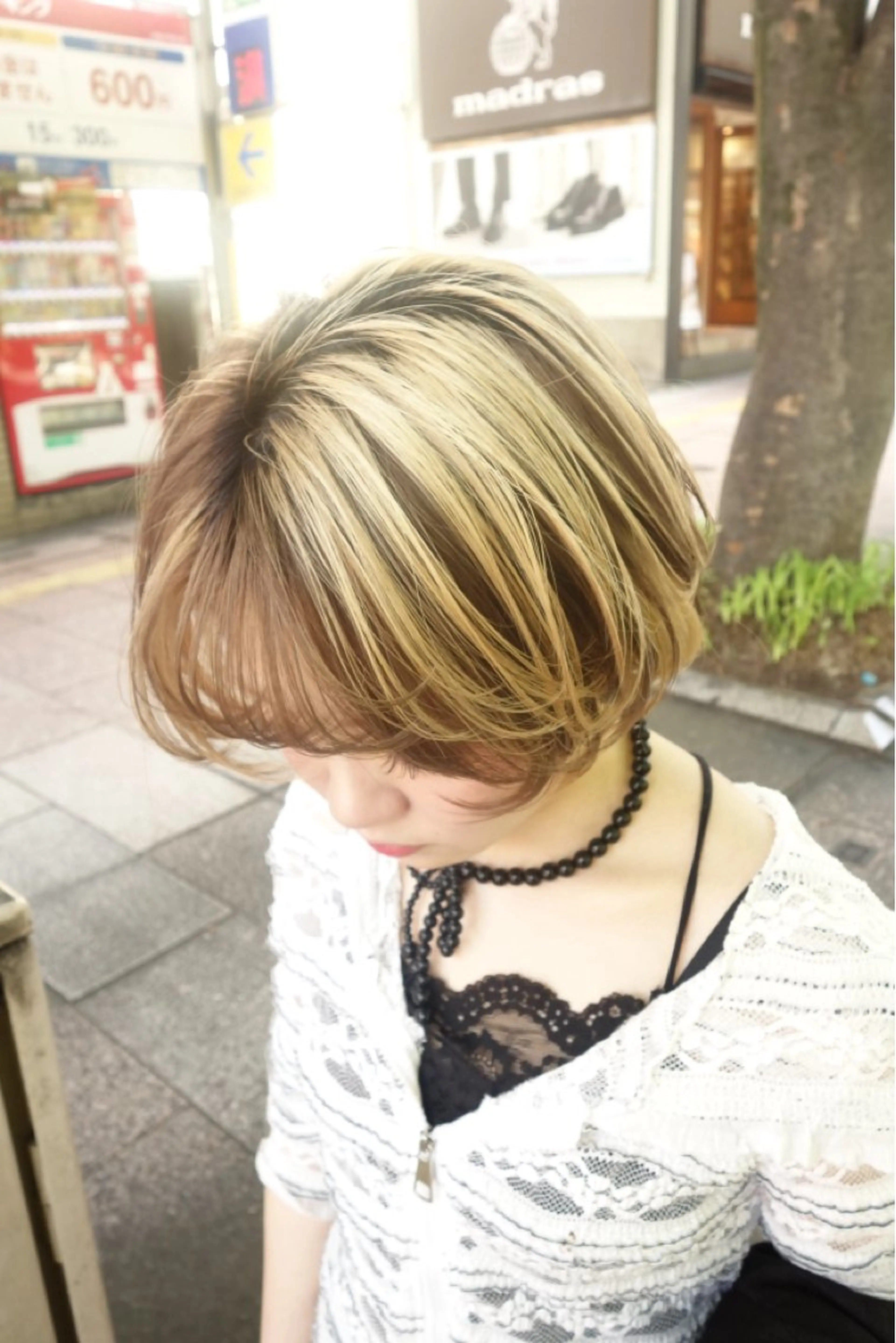 ショート カラー ヘアカラー トリートメント 🦋ナチュラルカラー /ブリーチ🥀恵佑のヘアスタイル
