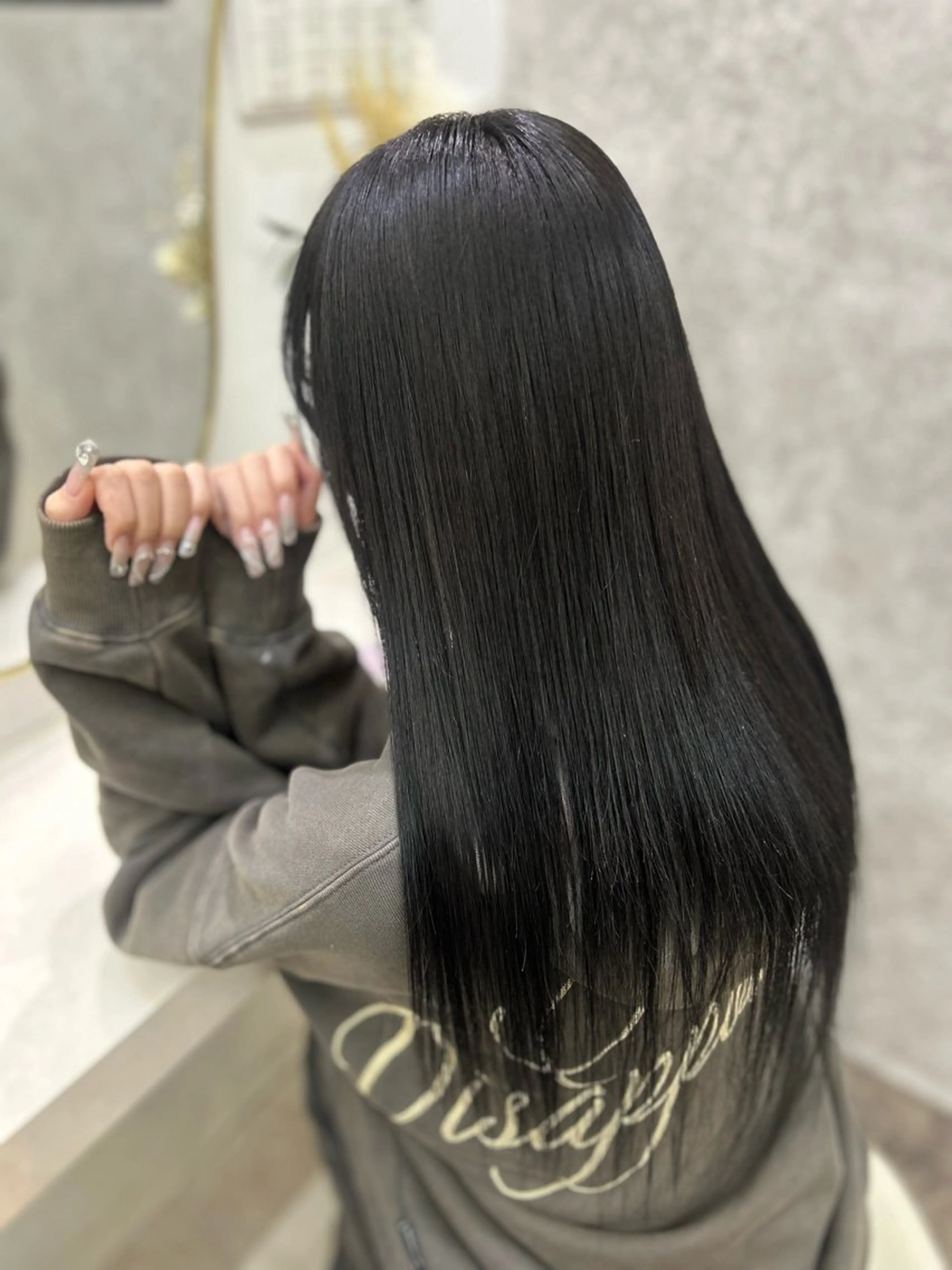 ロング elubylovis nanaseのヘアスタイル