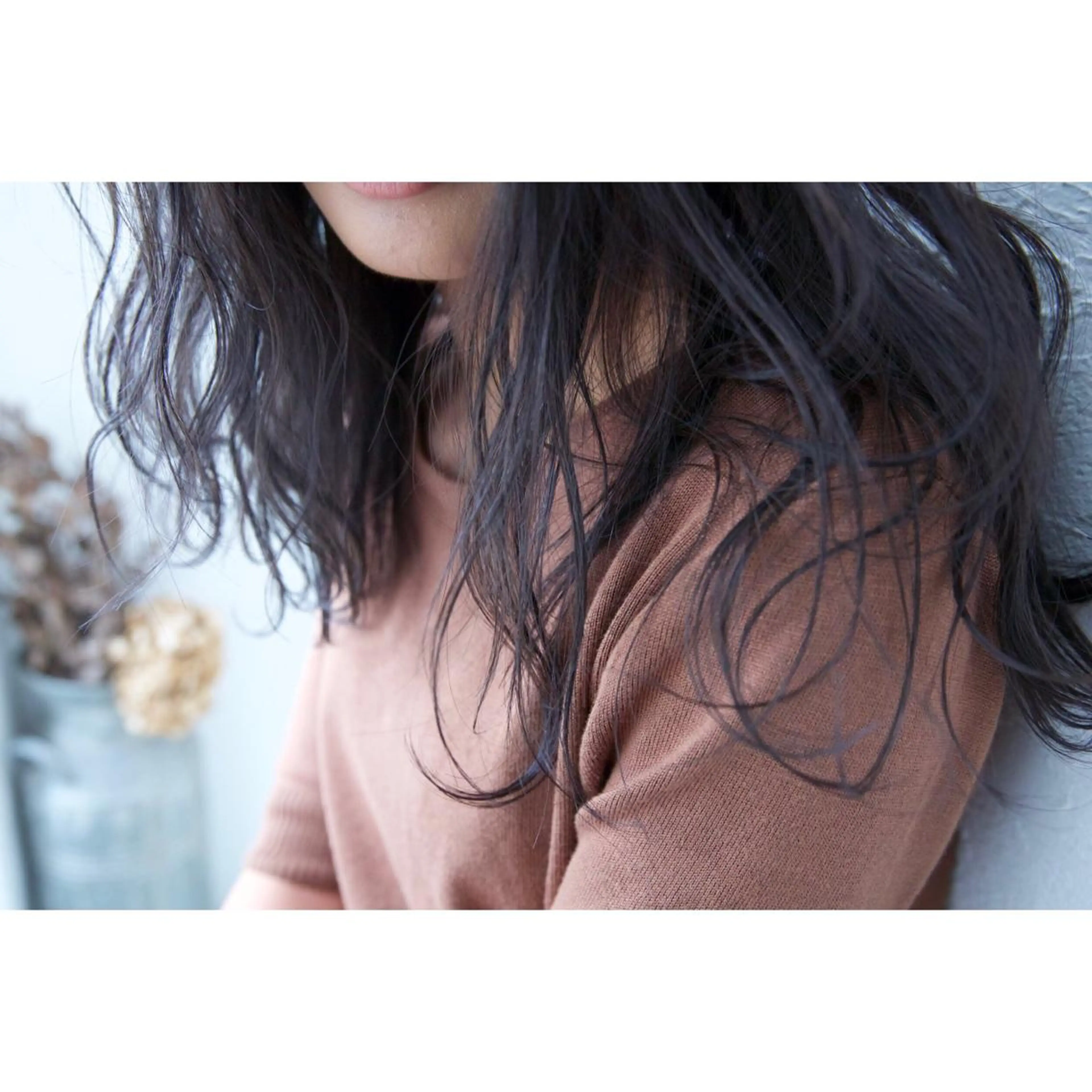 セミロング カラー ブルーカラー ブルージュ fio マナミのヘアスタイル