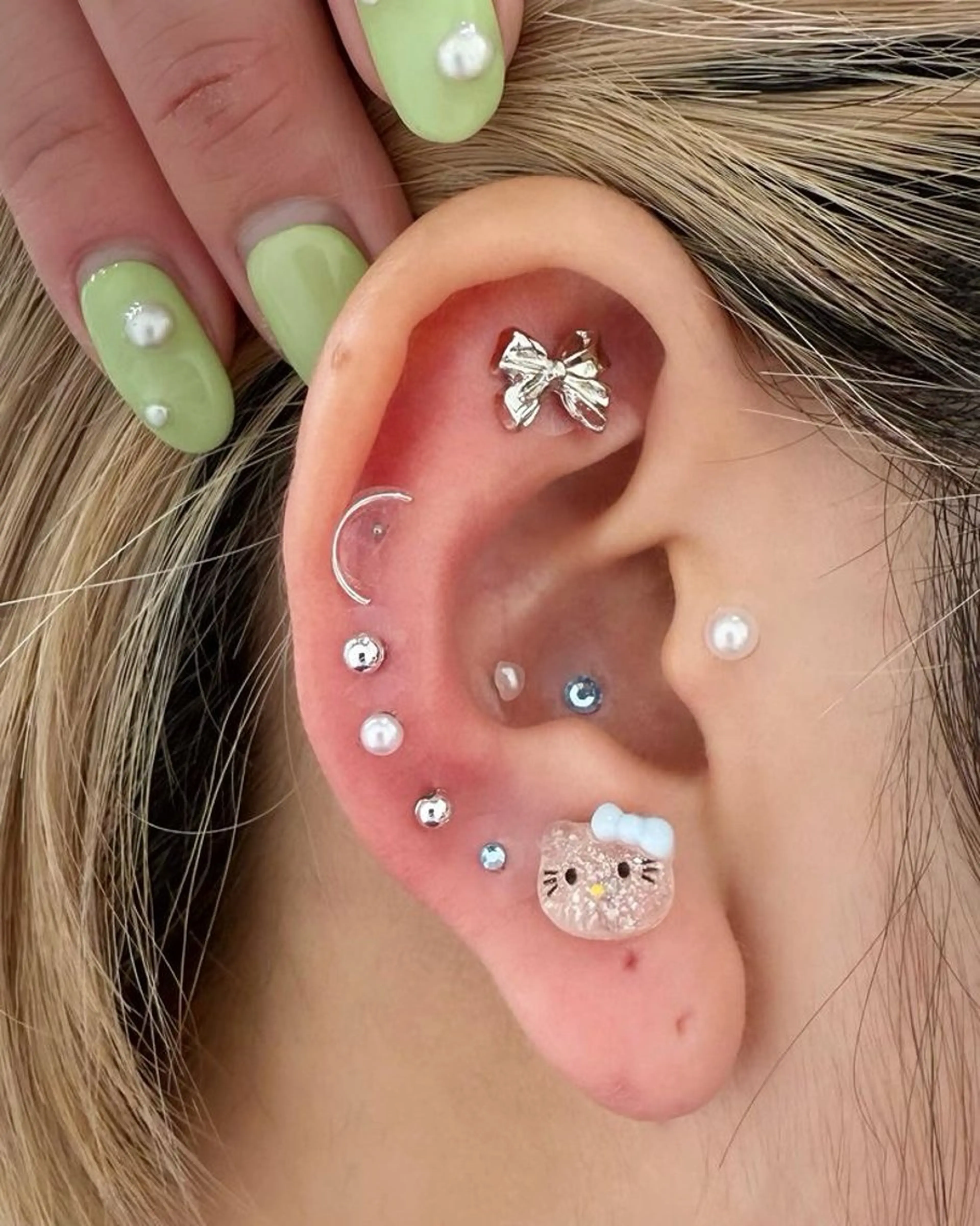 瑞慶山 あんりの眉毛・アイブロウイメージ