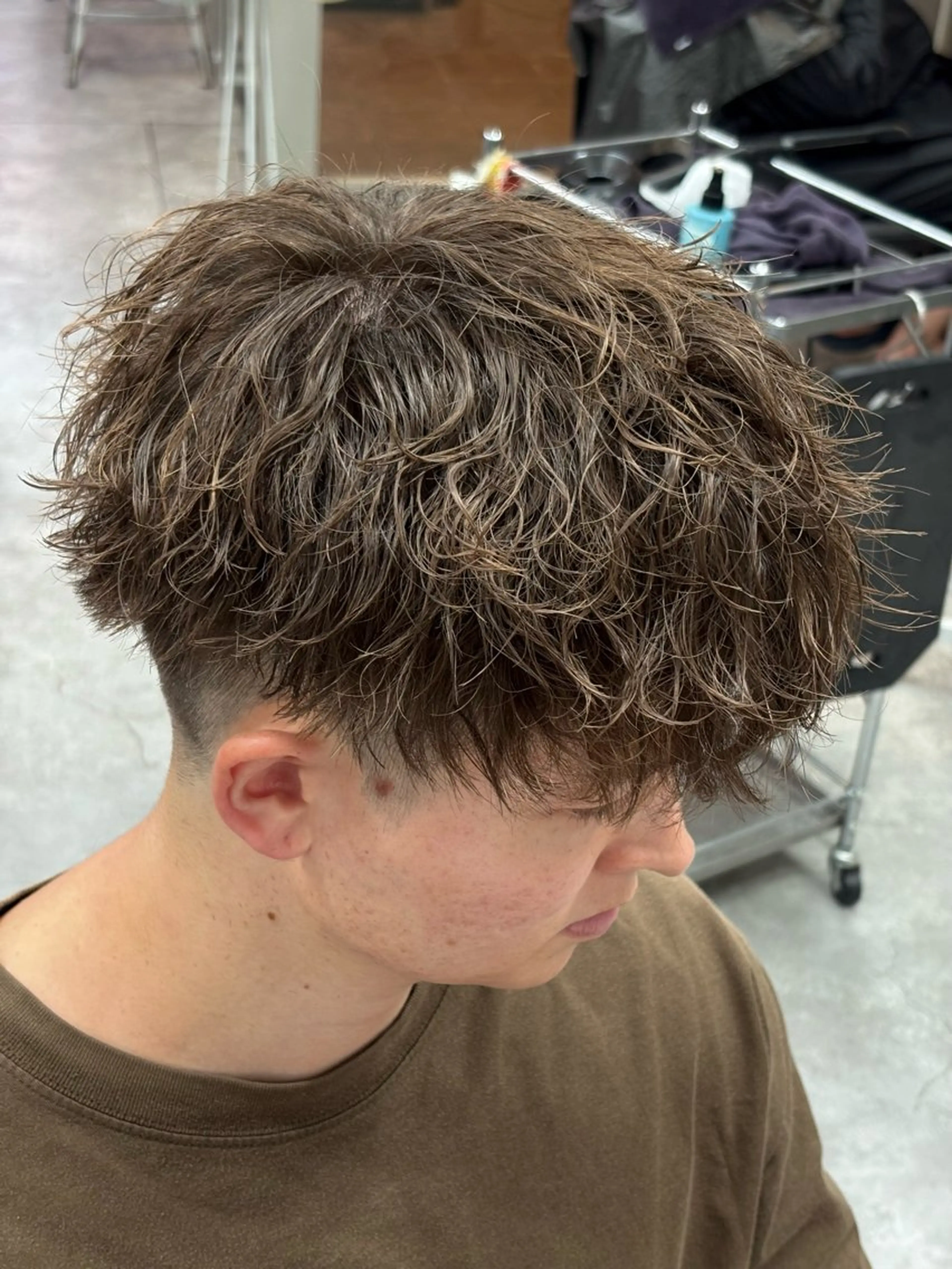 ミディアム カラー パーマ メンズ カット パーマ トリートメント ヘアセット メンズパーマ特化 🔥韓国ヘア職人🔥のヘアスタイル