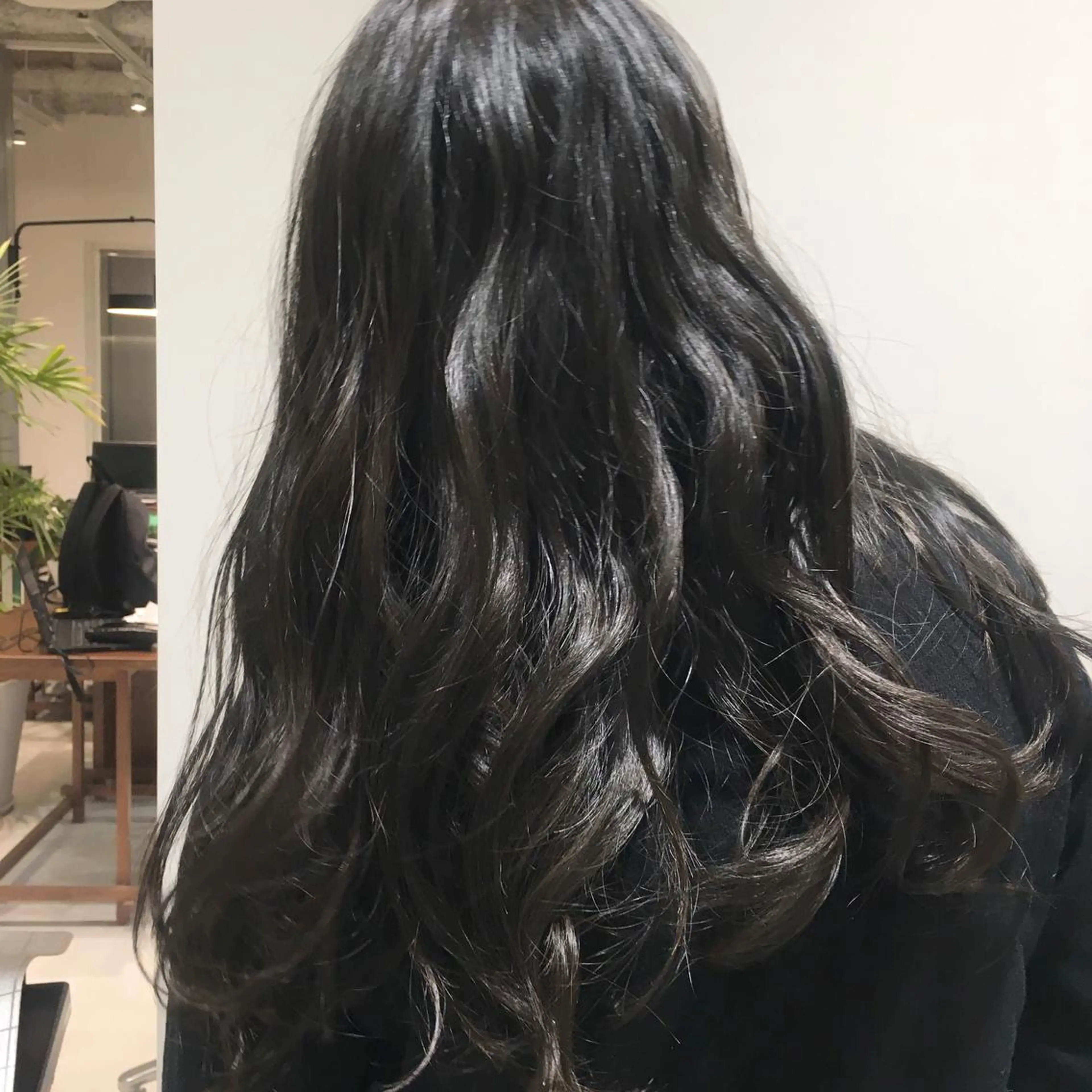 ロング カラー アッシュ ブリーチ ブリーチなしカラー 【ミディアムと ロングに特化】島田恋のヘアスタイル