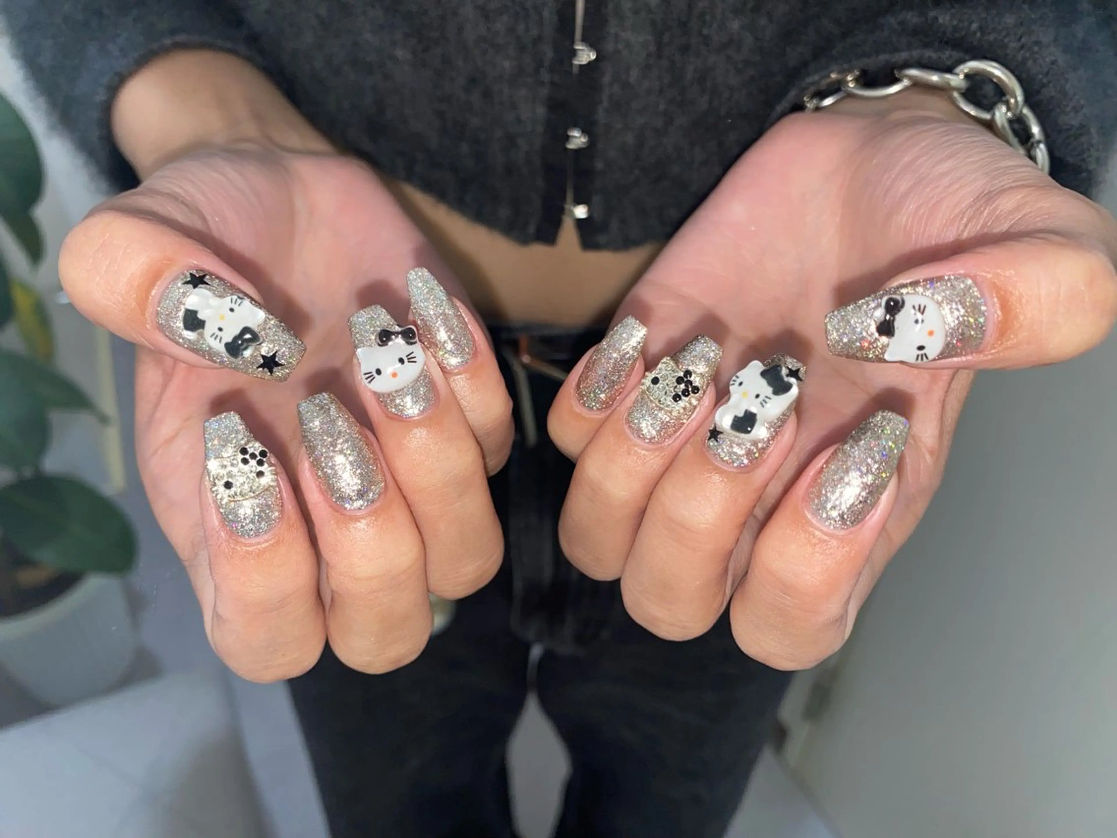 ネイル ハンドネイル 🧚🏻‍♀️ NOHA🎀のネイルデザイン