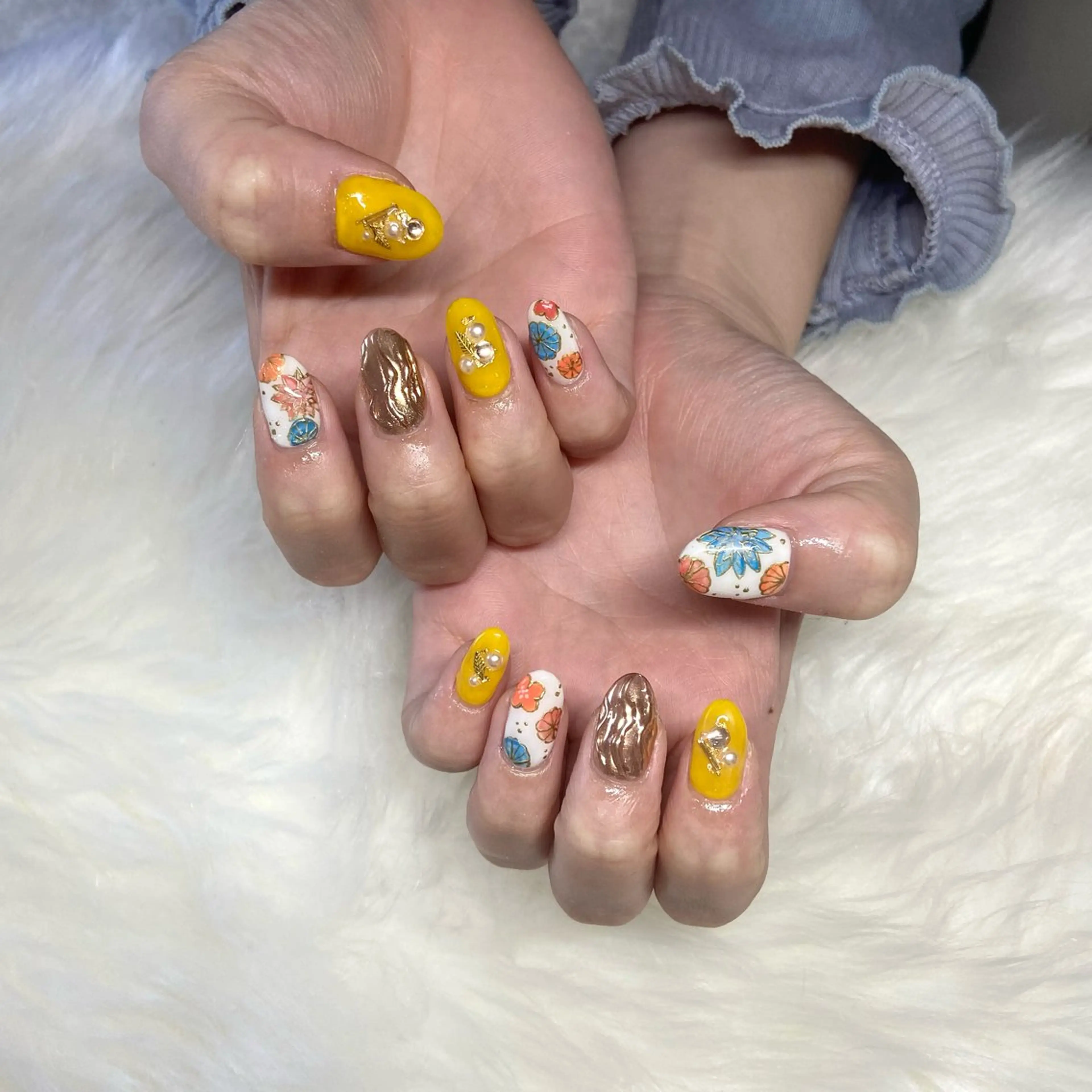 ネイル R nailのネイルデザイン