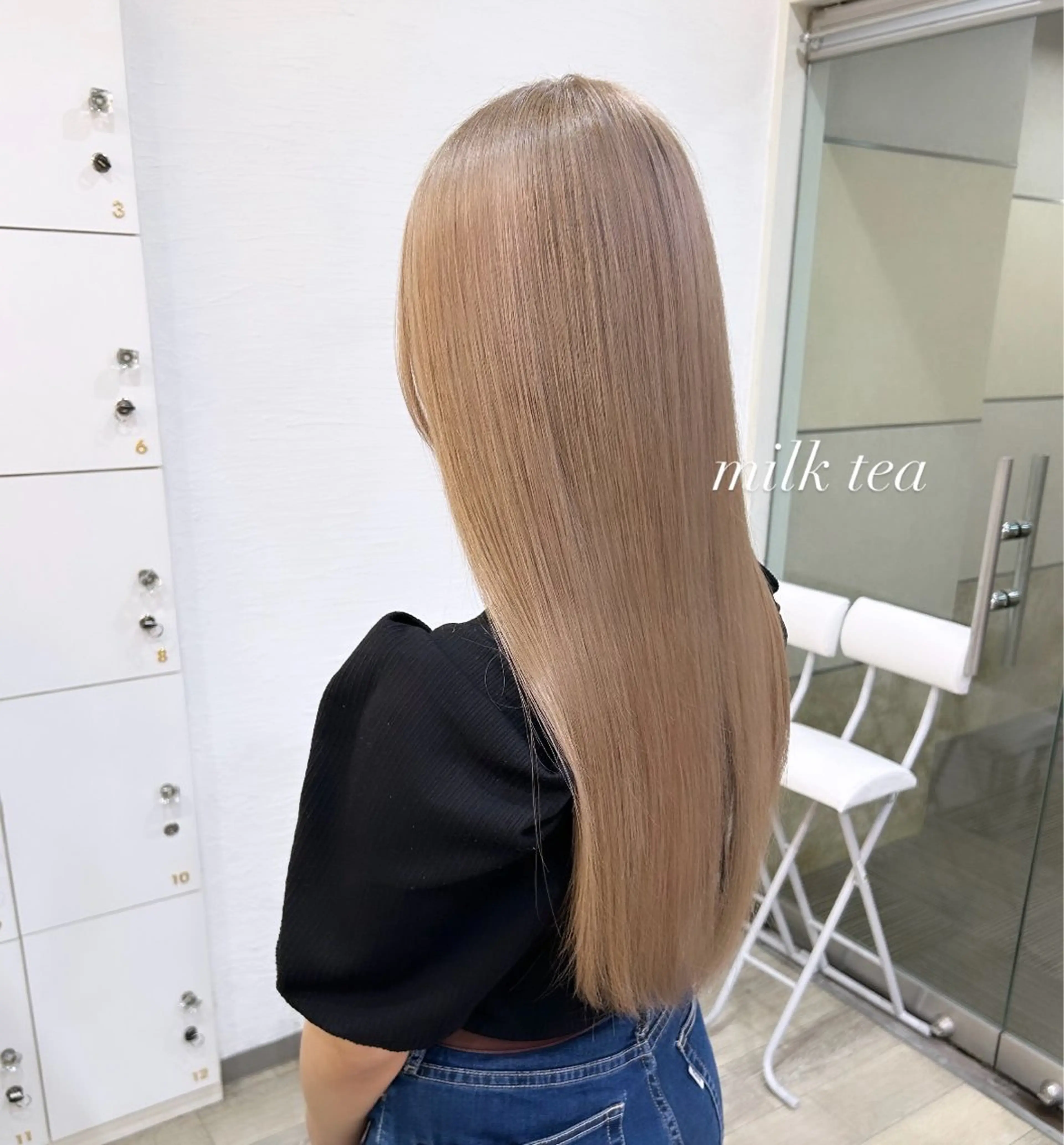 ロング りん🌷︎名古屋 ブリーチカラーのヘアスタイル