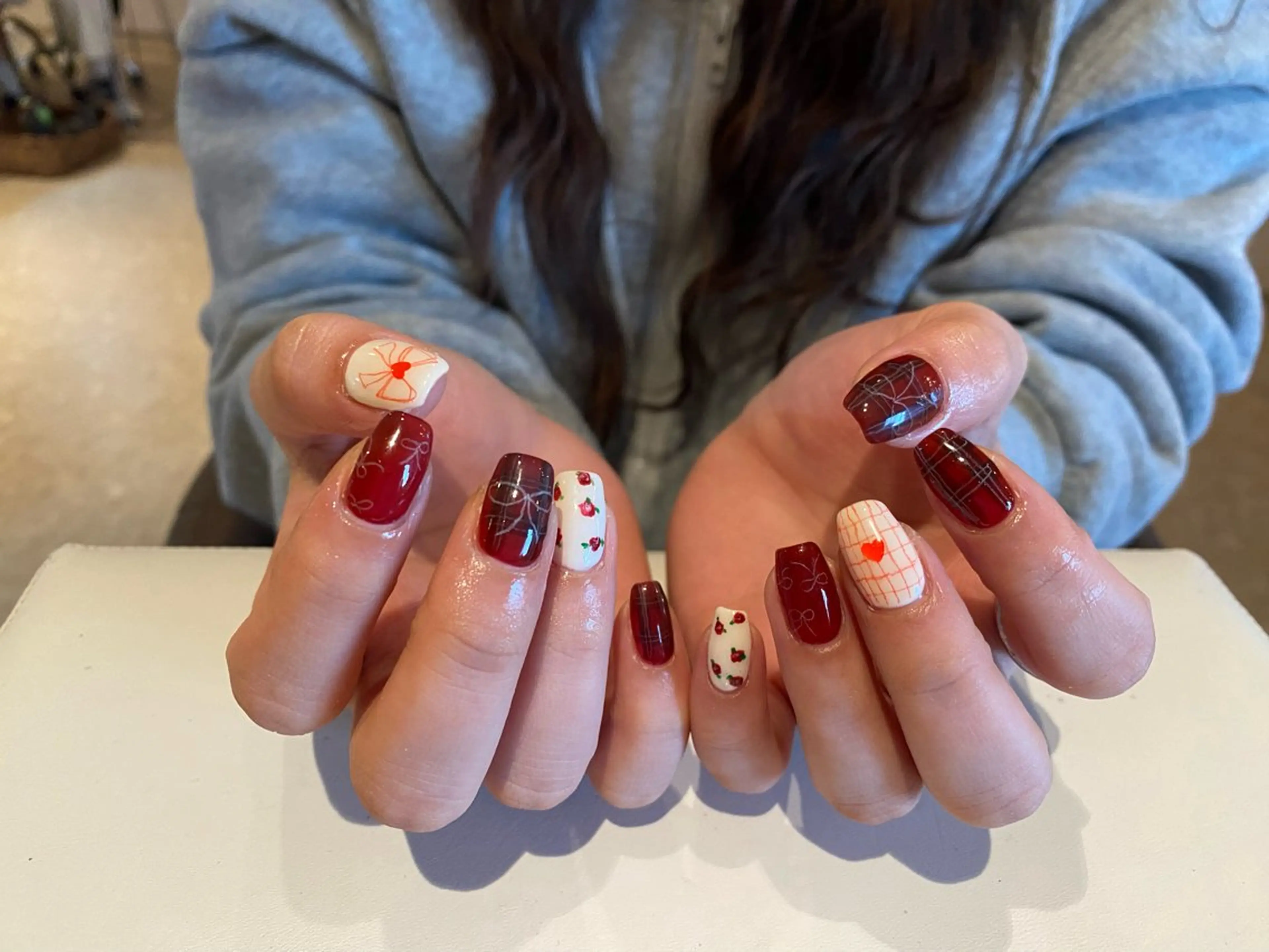 ネイル ハンドネイル scre as Etelのネイルデザイン