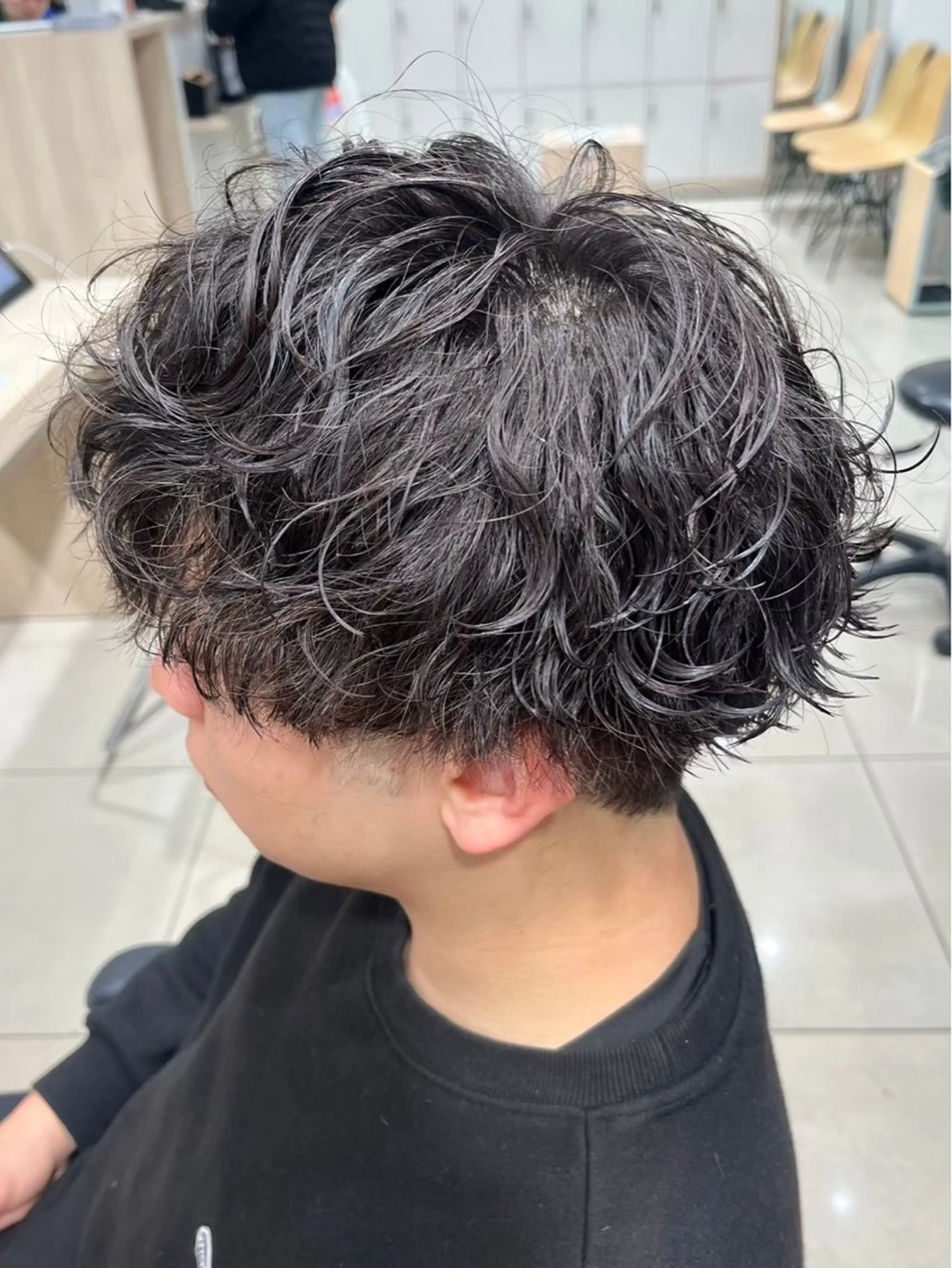 パーマ メンズ パーマ 🍨デザインカラー/ ブリーチ”みさき🐇のヘアスタイル