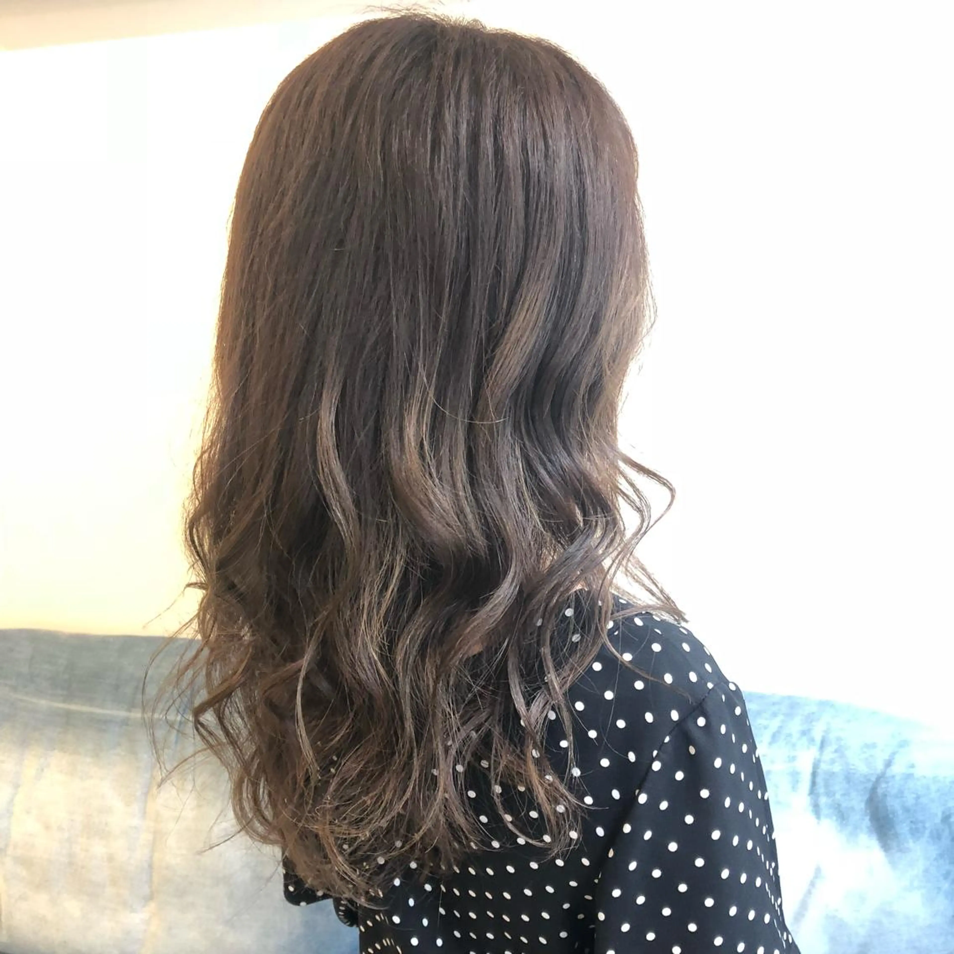 セミロング ハイライト カット ヘアカラー 南都 良太のヘアスタイル
