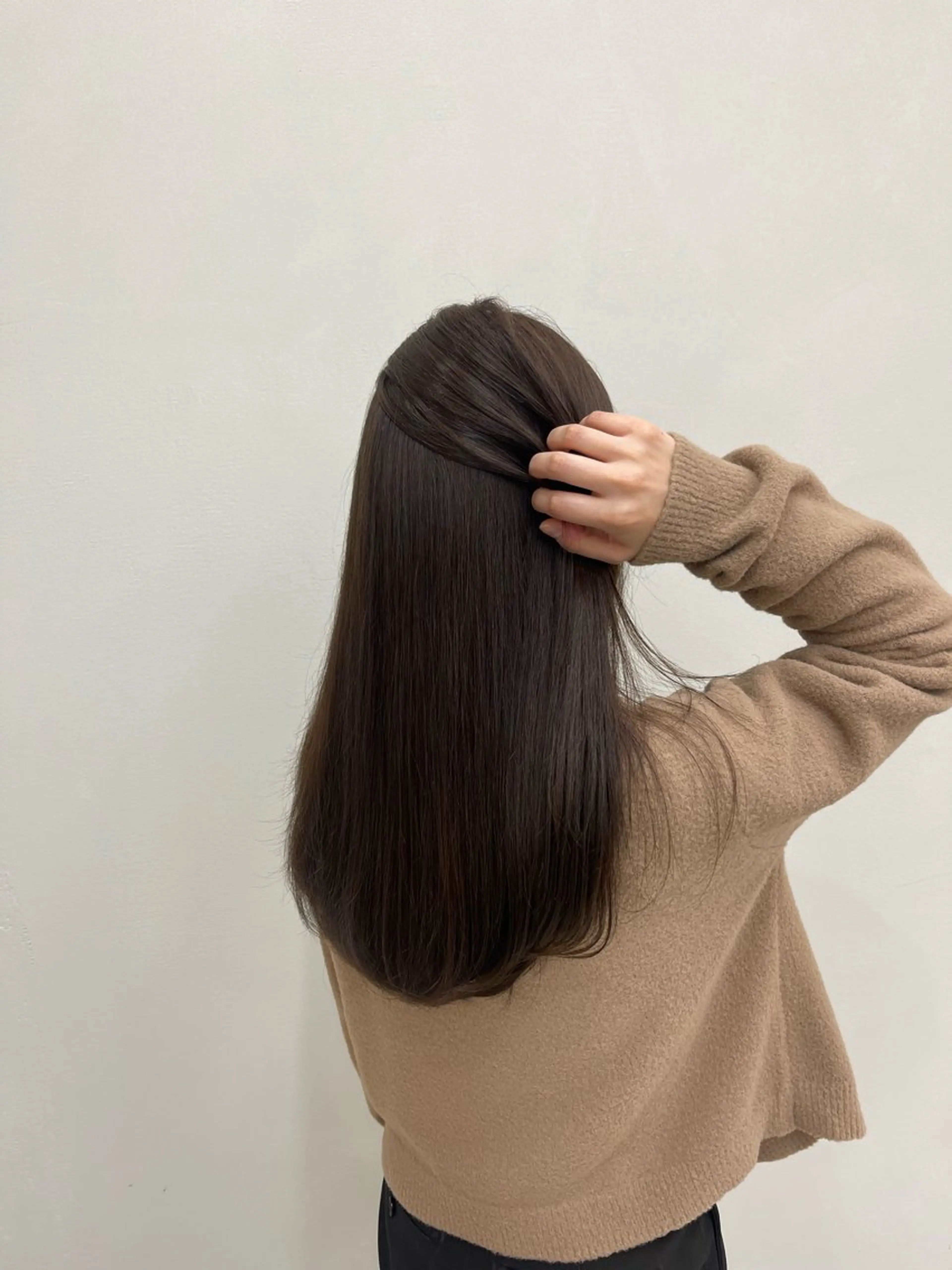 ミディアム カラー ベージュカラー オリーブベージュ ヘアカラー 透明感カラー⭐️ Takumaのヘアスタイル