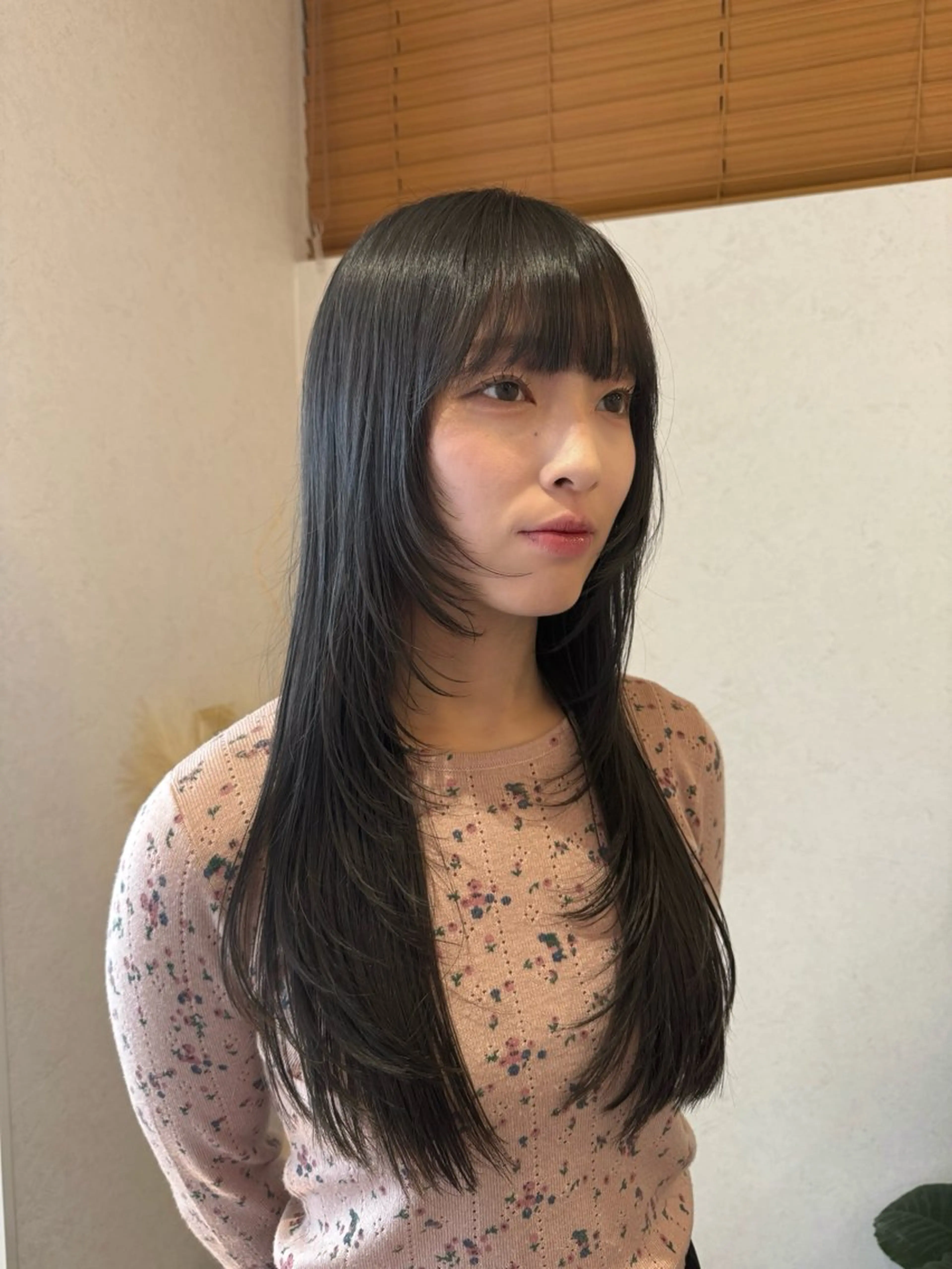 【相性バツグン♬.*ﾟ】layer cut＋縮毛矯正 ⟡.·の写真