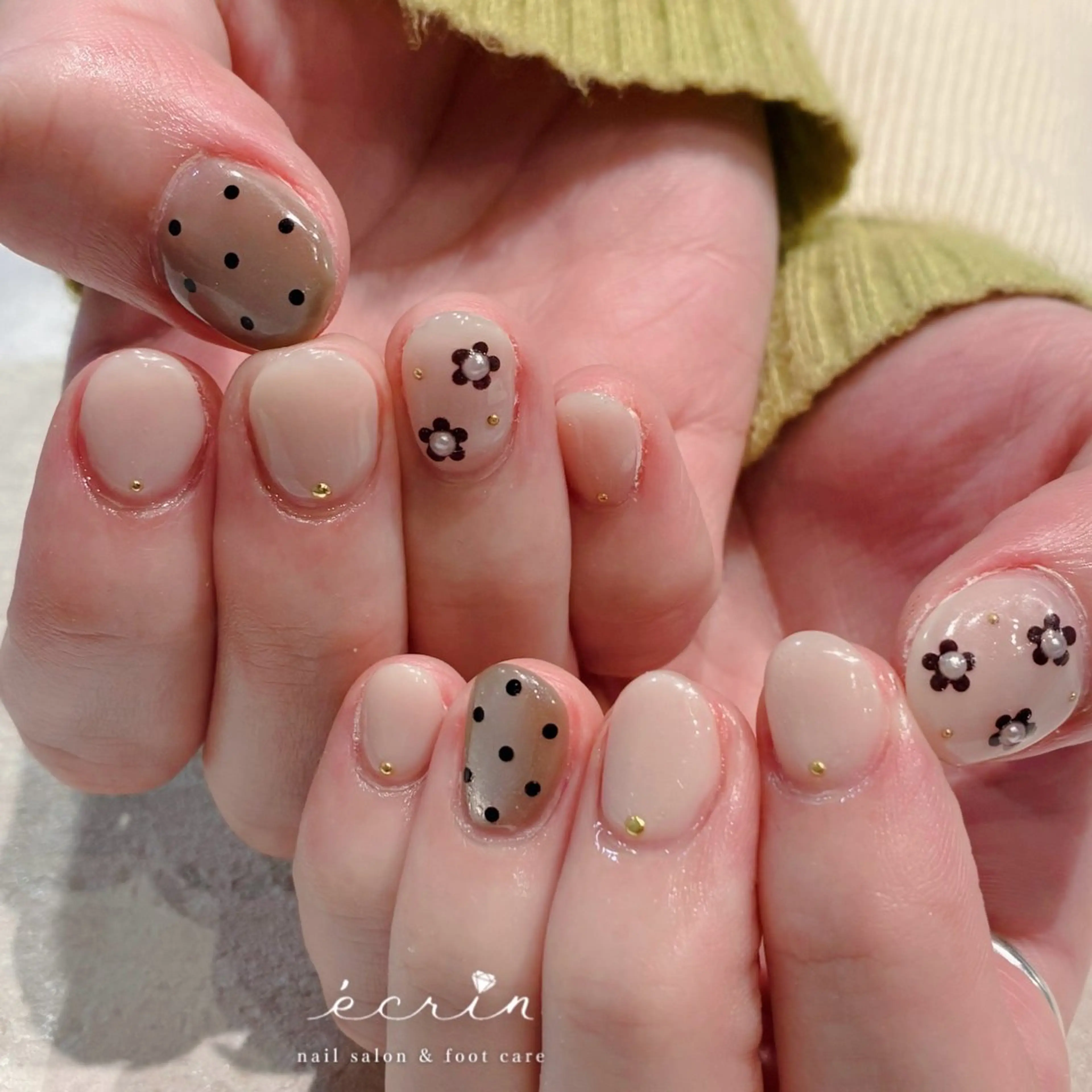 ネイル ecrinエクラン kana🌺のネイルデザイン