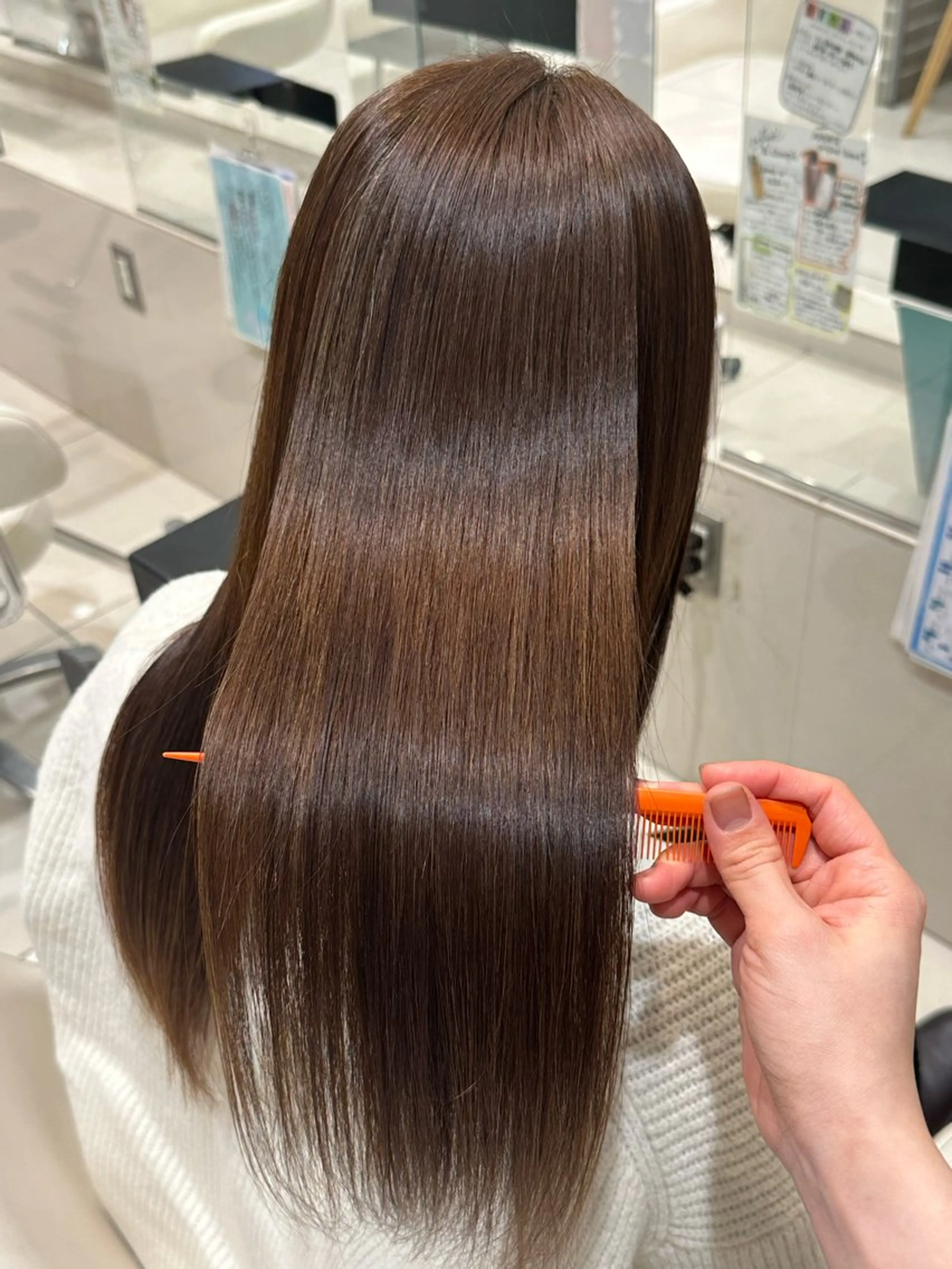 セミロング カット 縮毛矯正 トリートメント 艶髪/ブリーチなし Wカラー🌺yuiのヘアスタイル