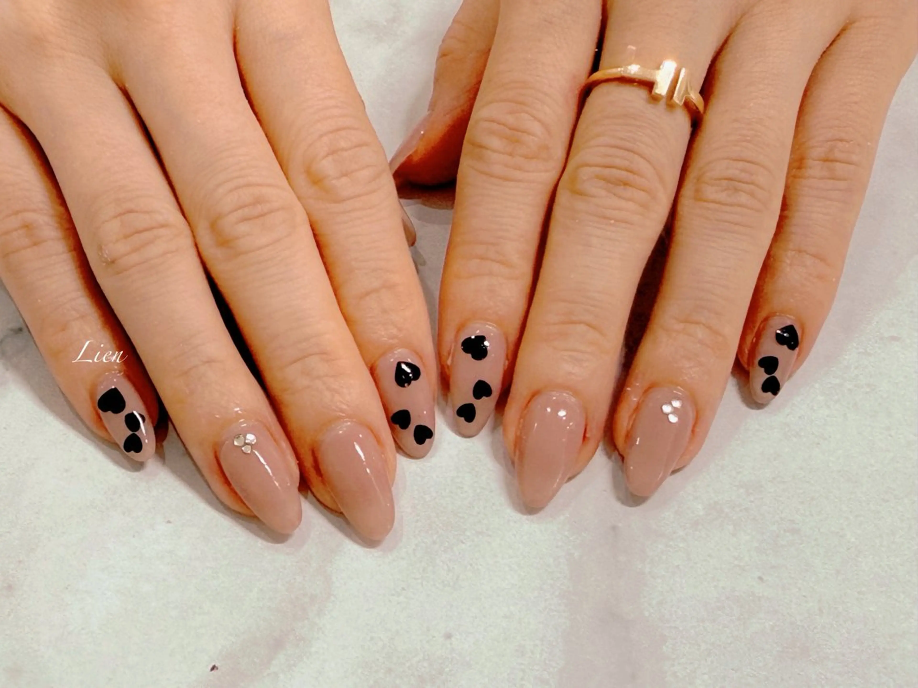 ネイル 長さ出し フットネイル フレンチネイル ジェルネイル ガラスフレンチ ハンドネイル Lien（リアン） 銀座駅6分のネイルデザイン