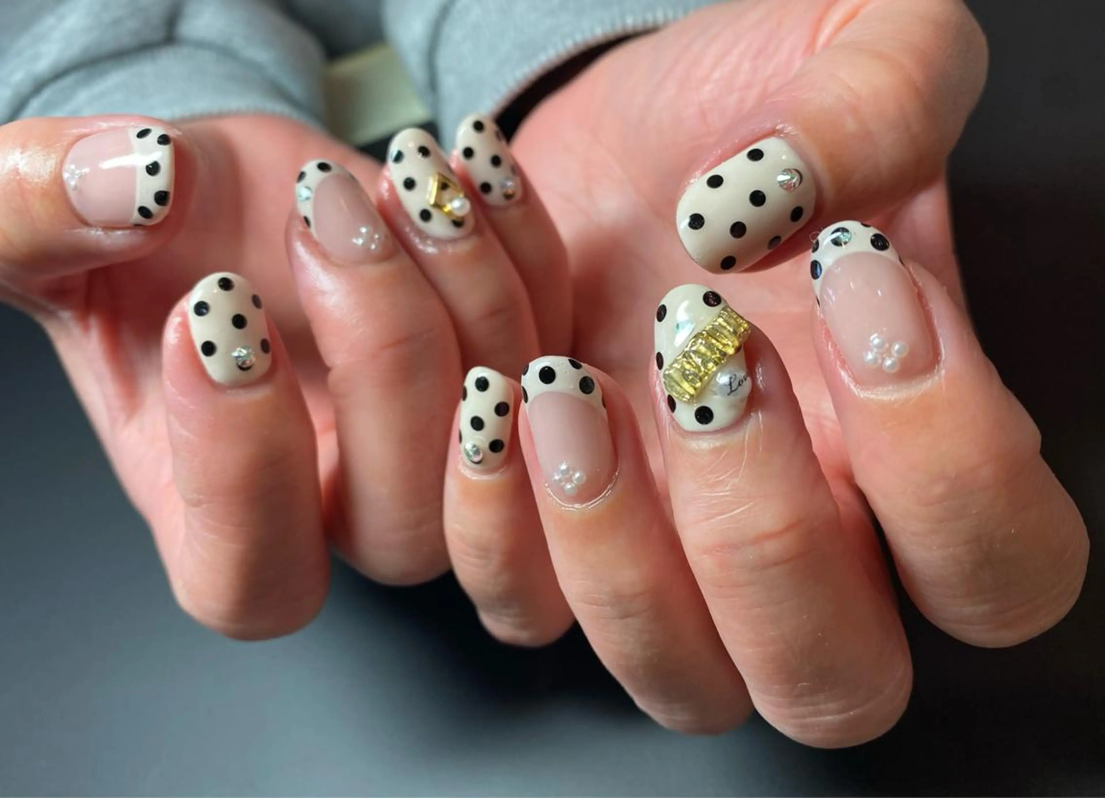 ネイル ネイルサロン&スクールGONA所属・ネイルサロン& スクールGONAのネイルデザイン