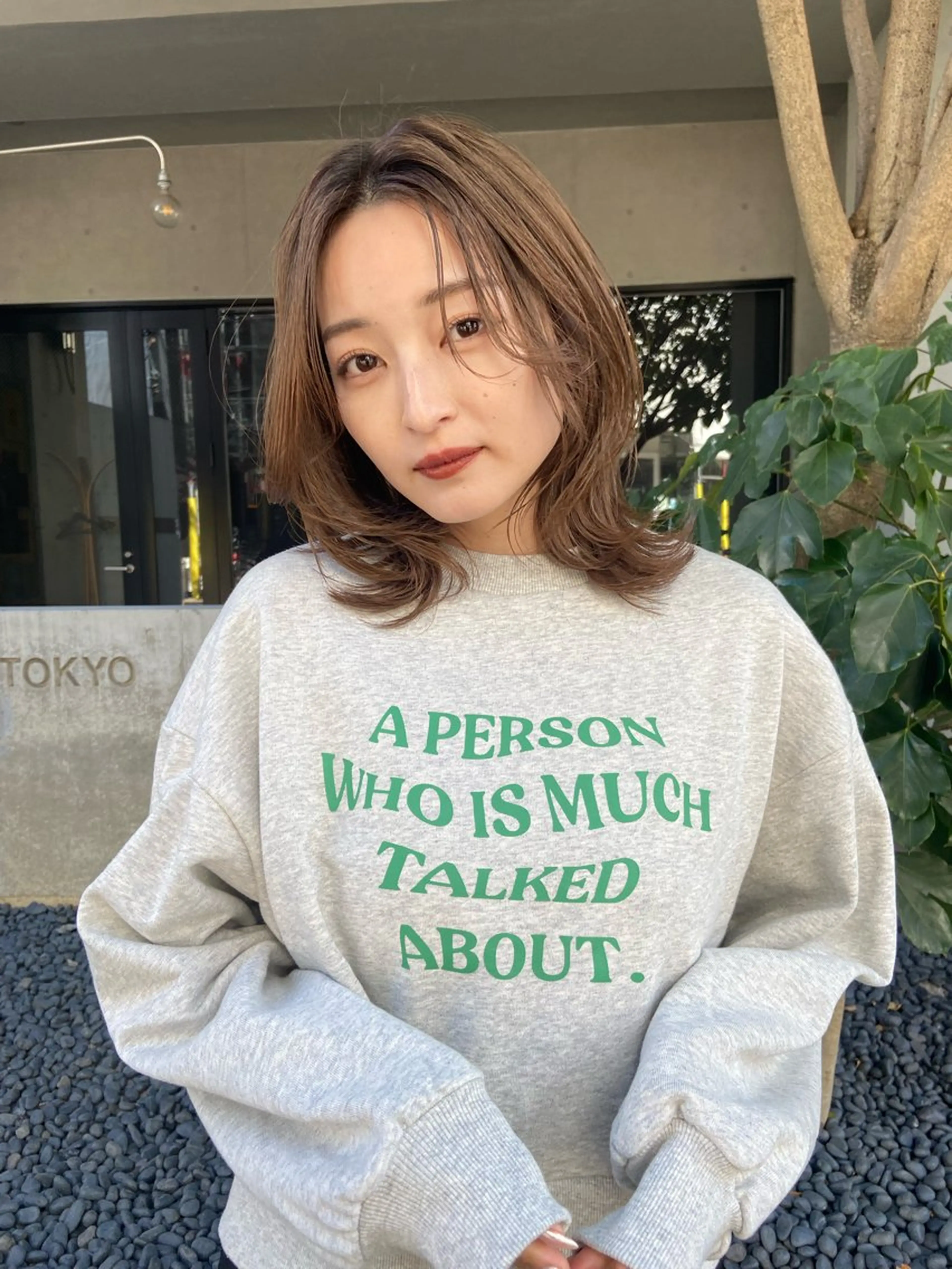 ミディアム カラー ☘️ブリーチ/ハイト ーン/レイヤー/のヘアスタイル