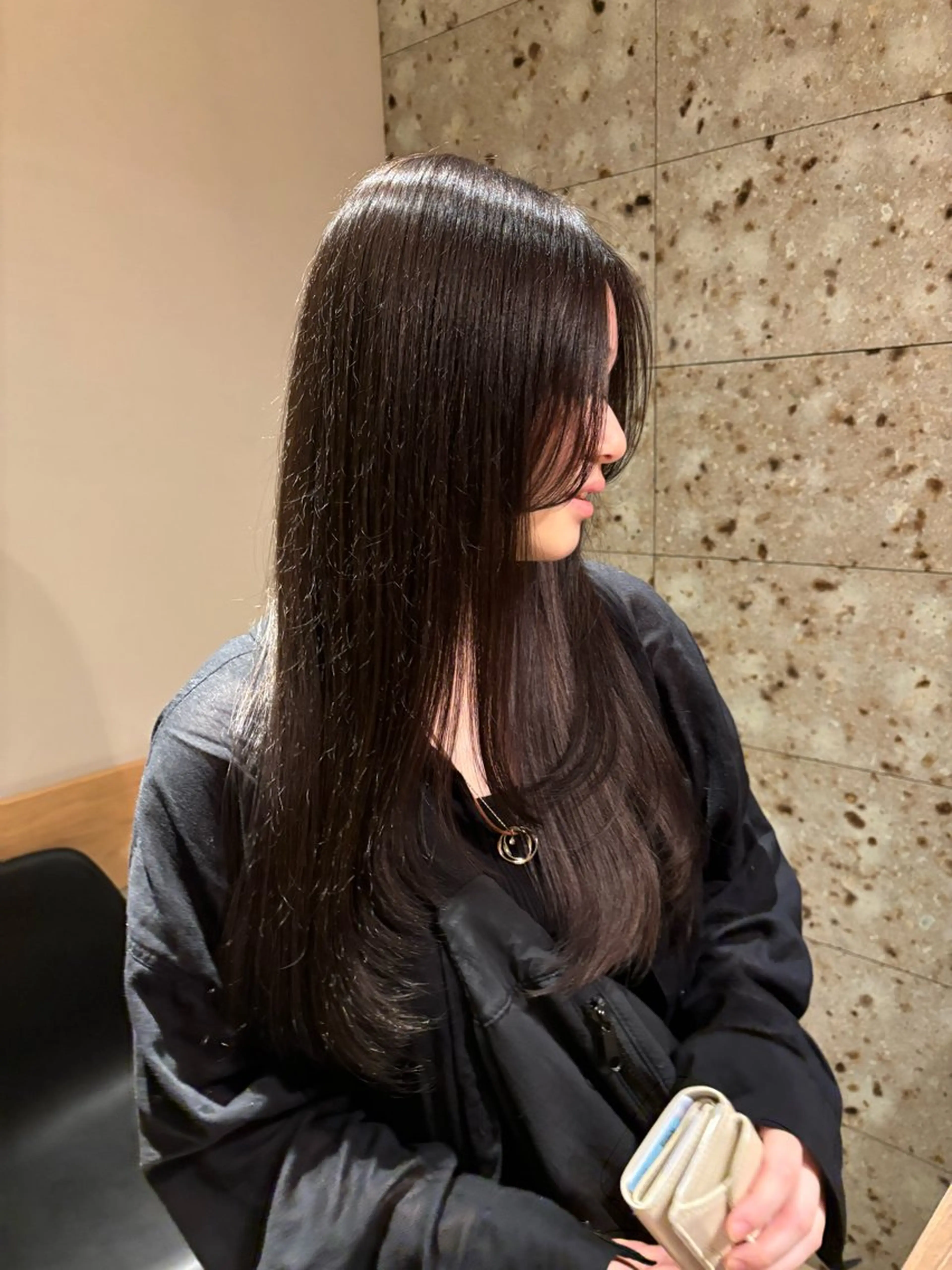 ロング レイヤーカット ✿︎AMELY呉服町 海野采紗‎✿  ‎のヘアスタイル