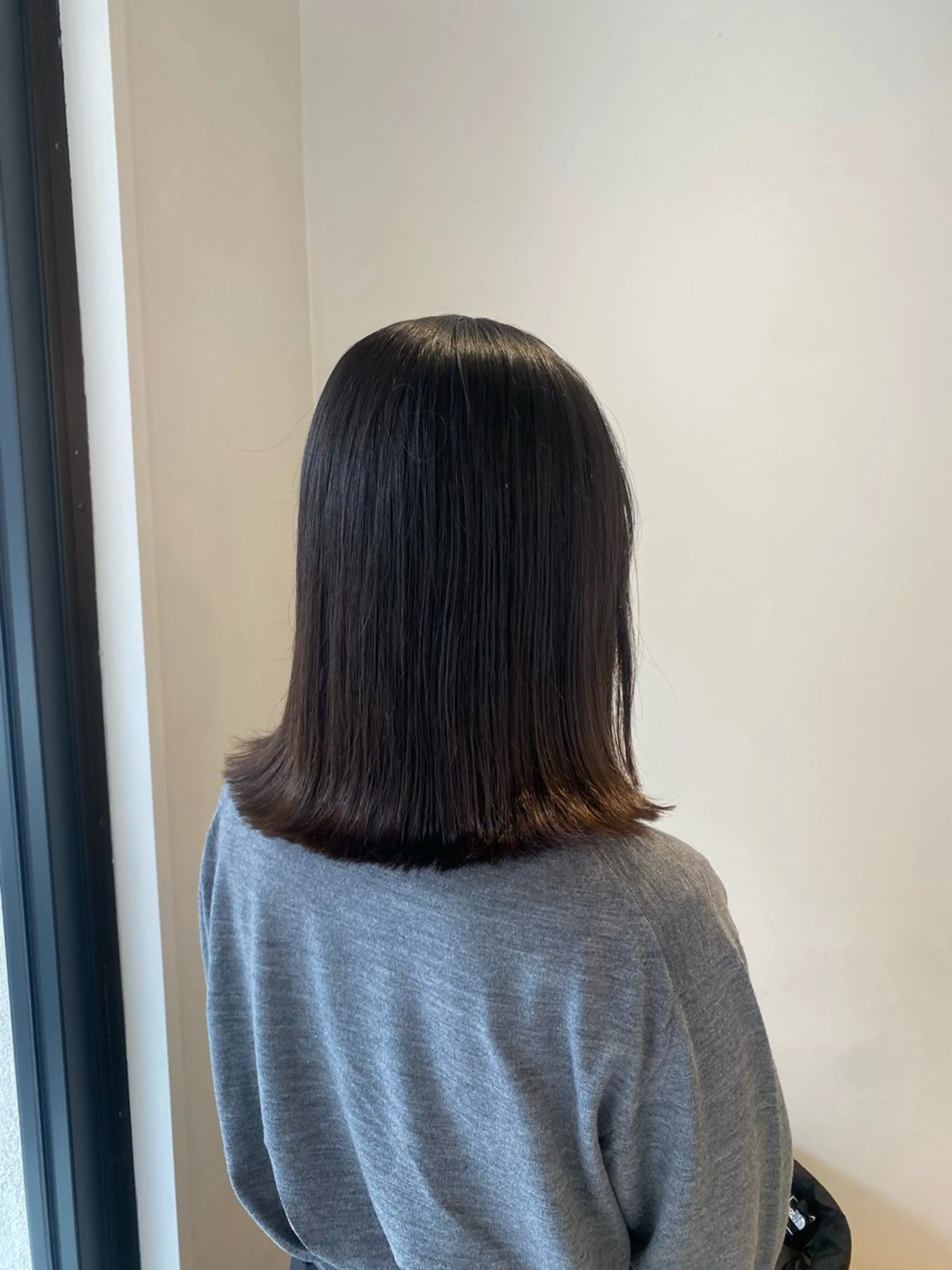 ミディアム ショート/ボブ/顔周 りレイヤー/RINAのヘアスタイル